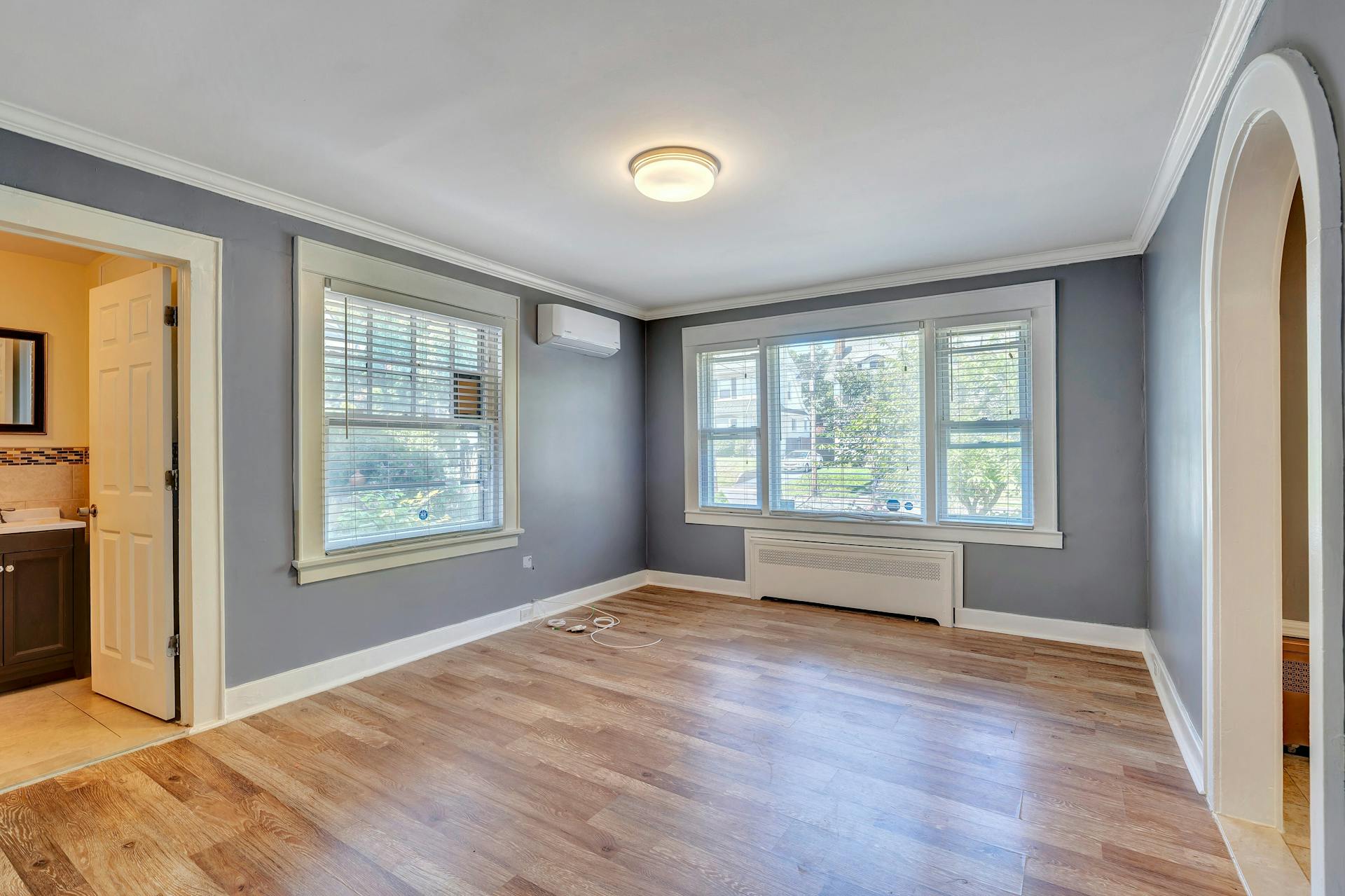 335-339 East 41st Street