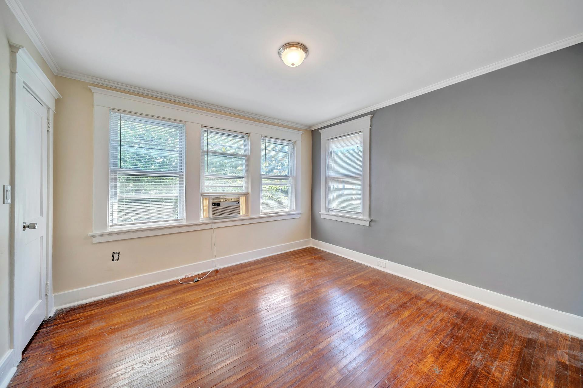 335-339 East 41st Street