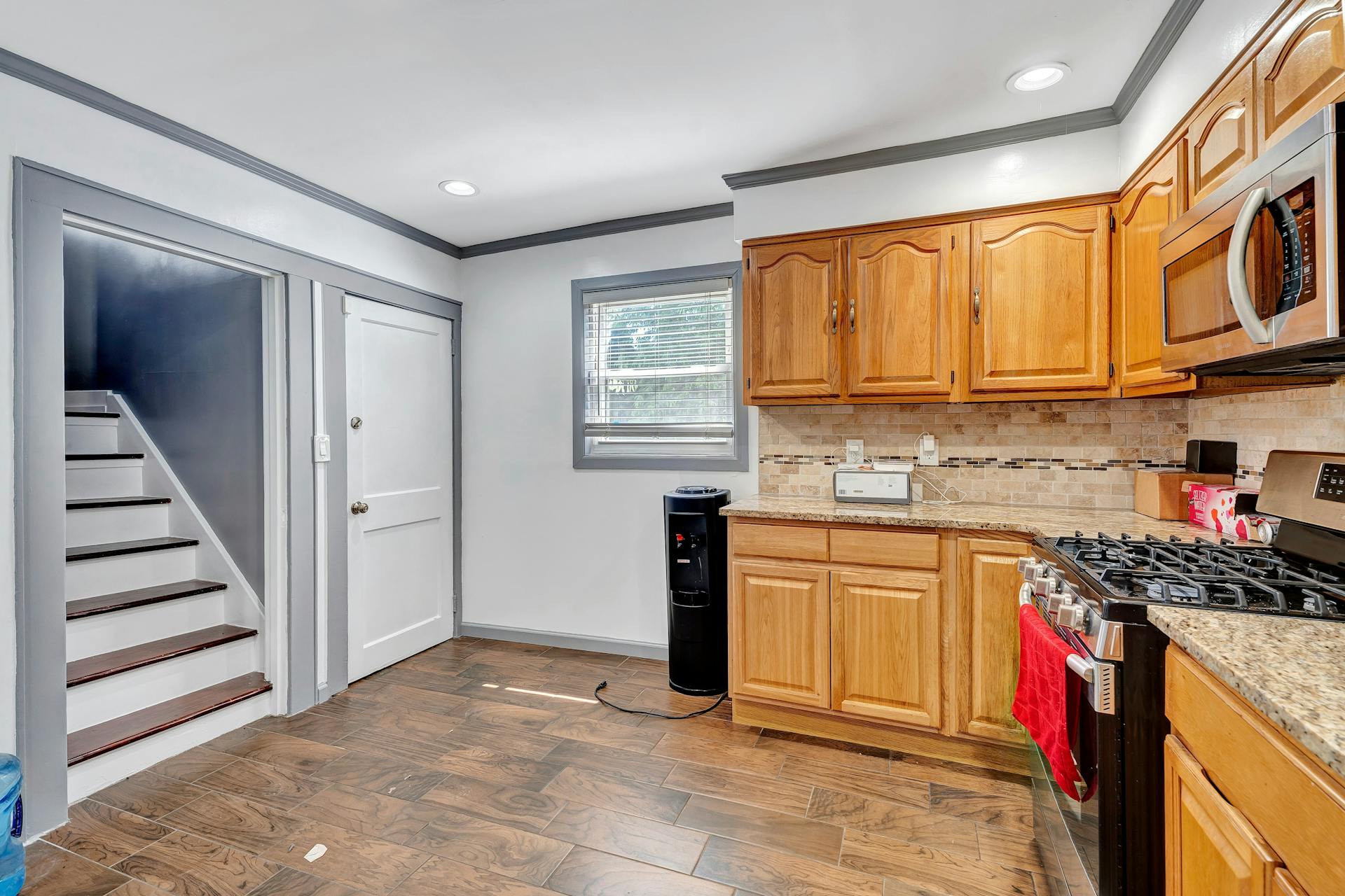 335-339 East 41st Street
