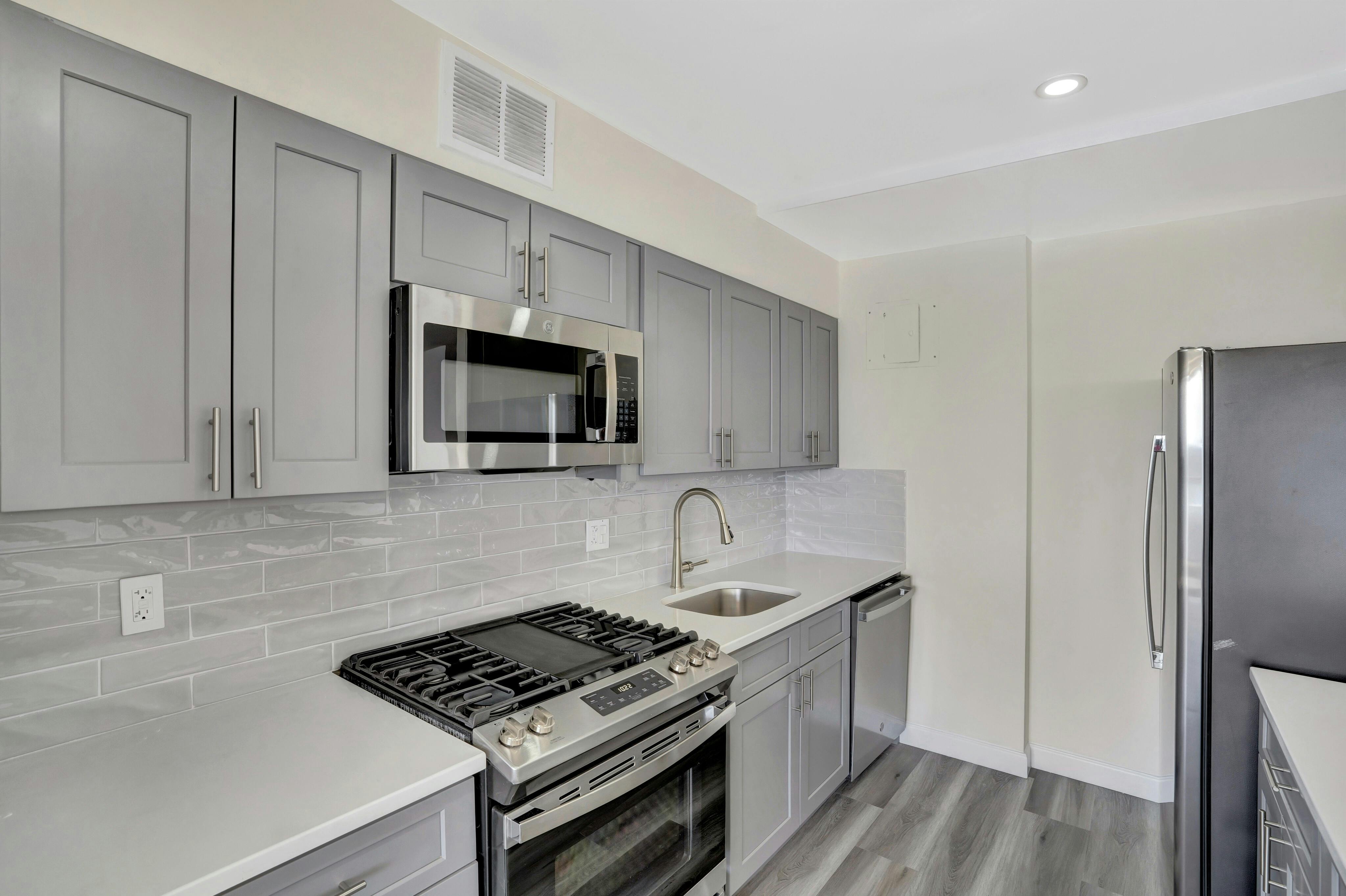 3 Horizon Road Unit# 804
