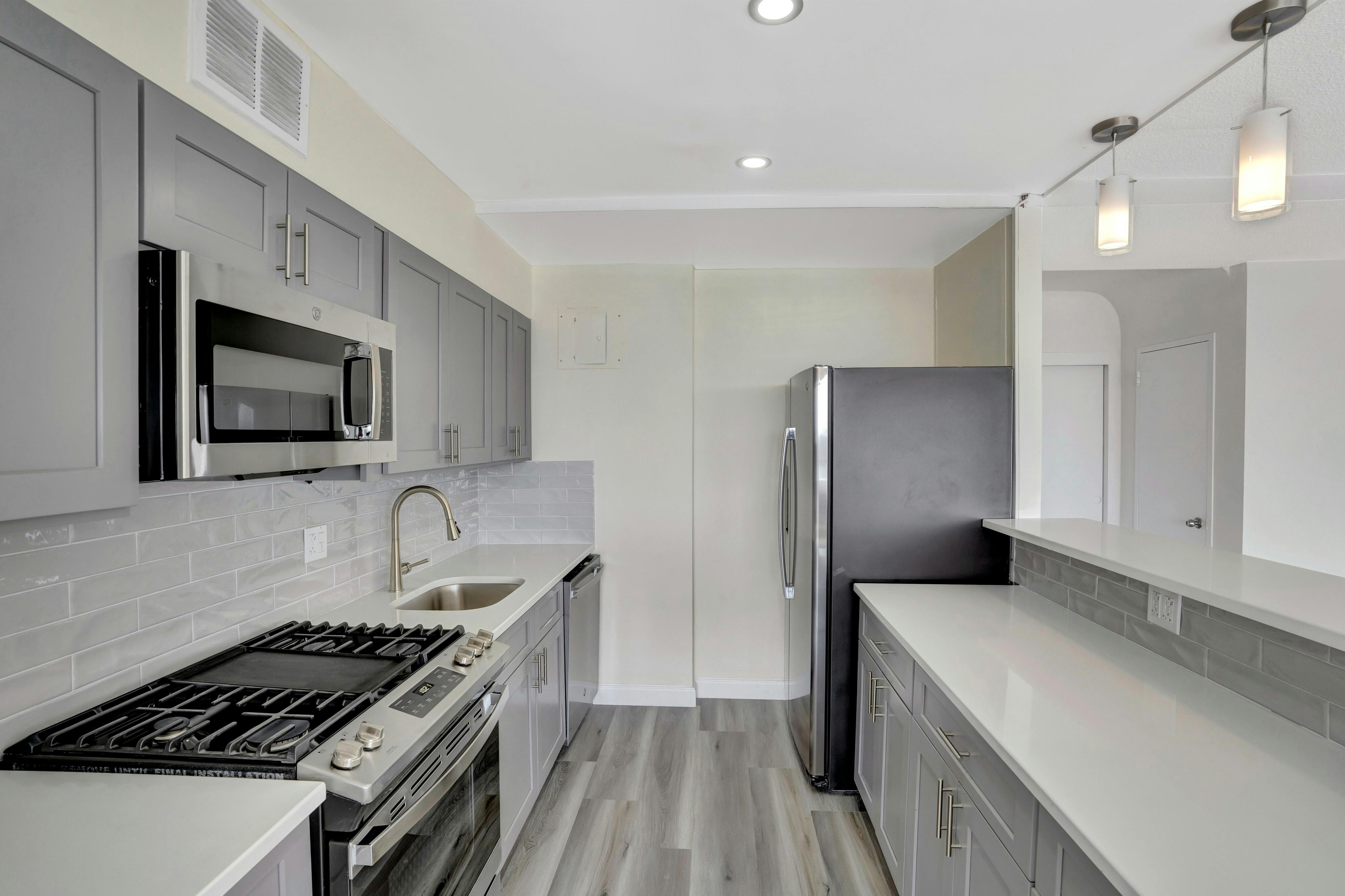 3 Horizon Road Unit# 804