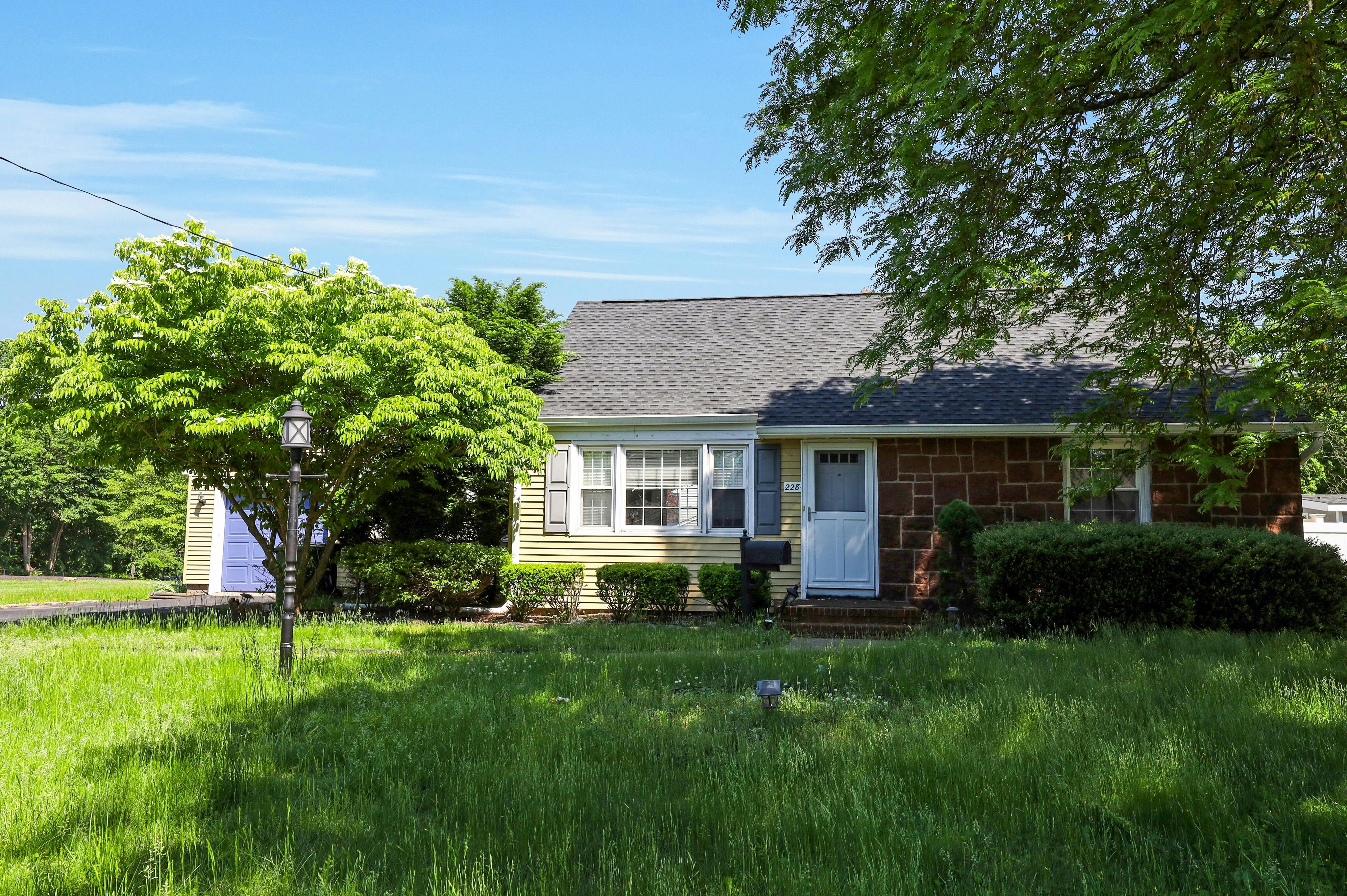228 Spring Valley Road 