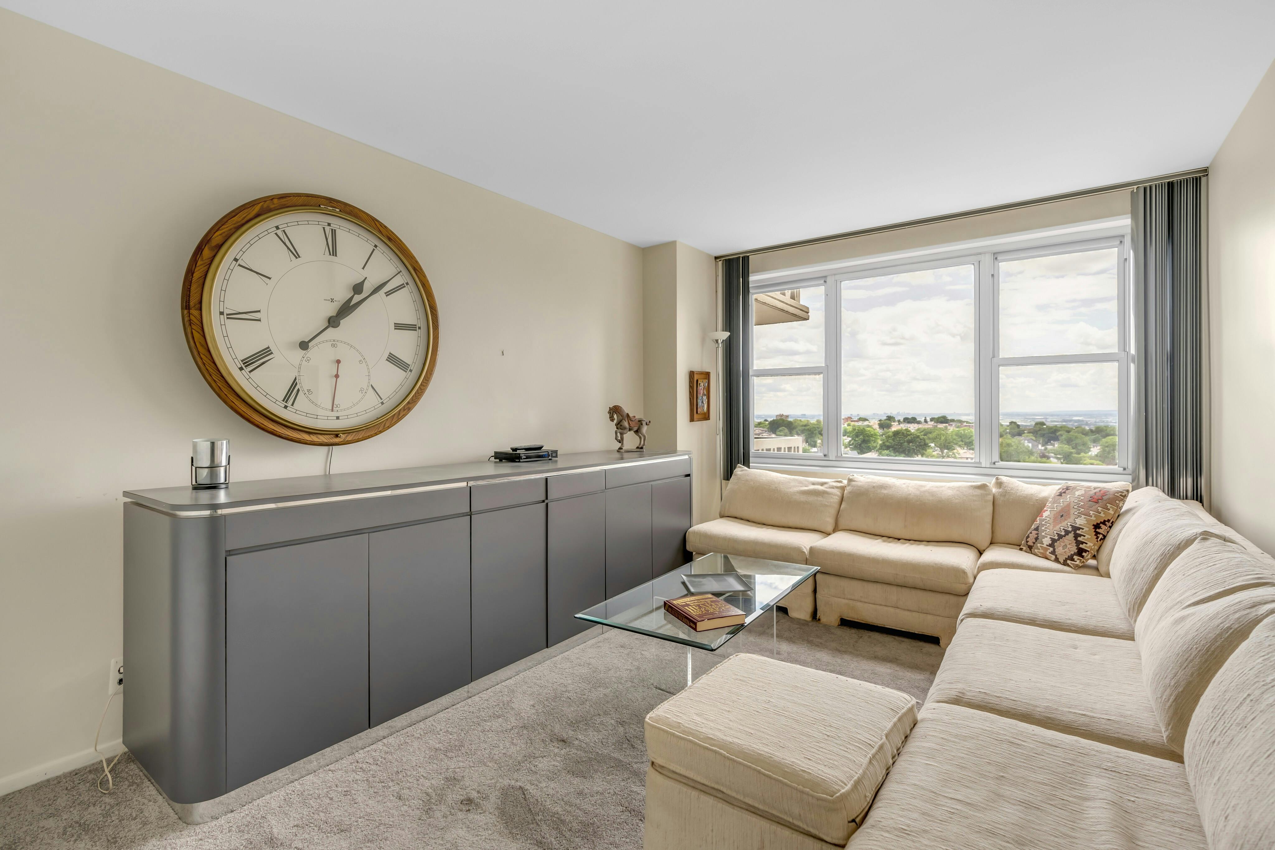 2000 Linwood Avenue Unit# 12X