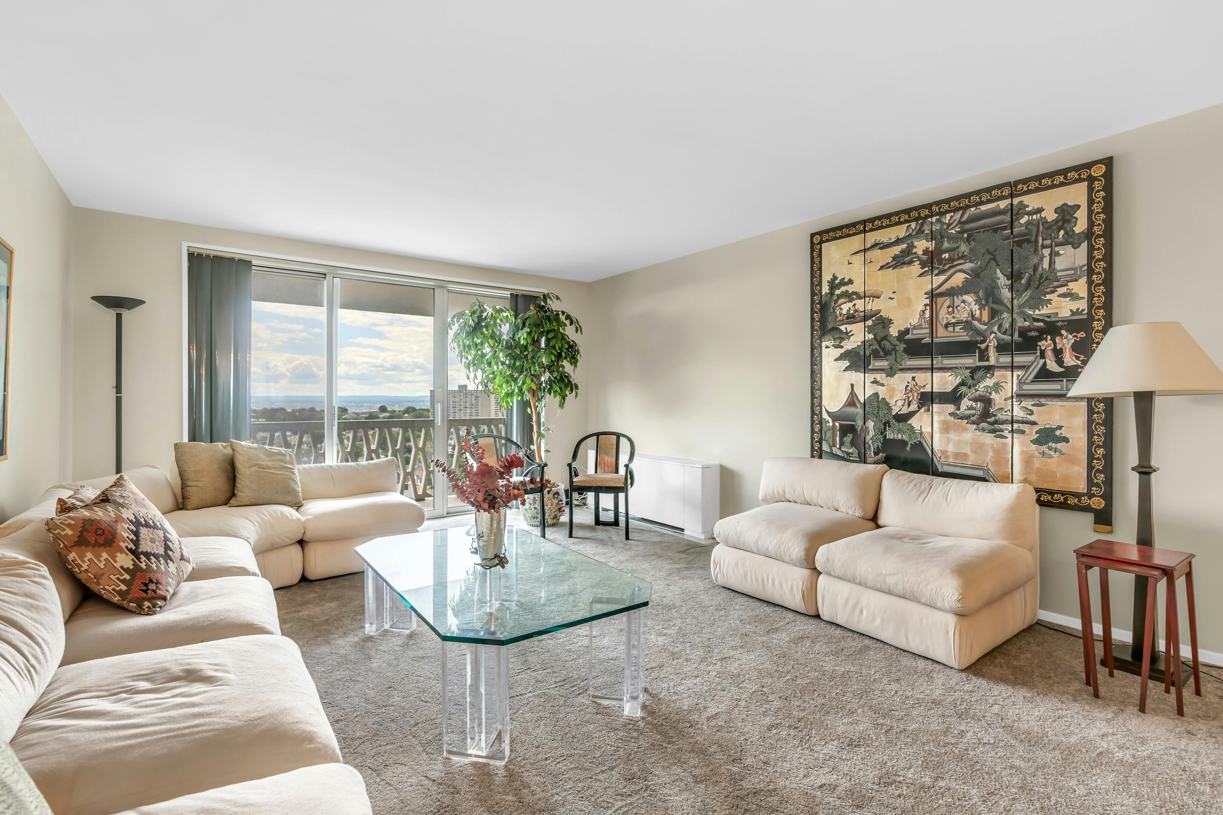 2000 Linwood Avenue Unit# 12X