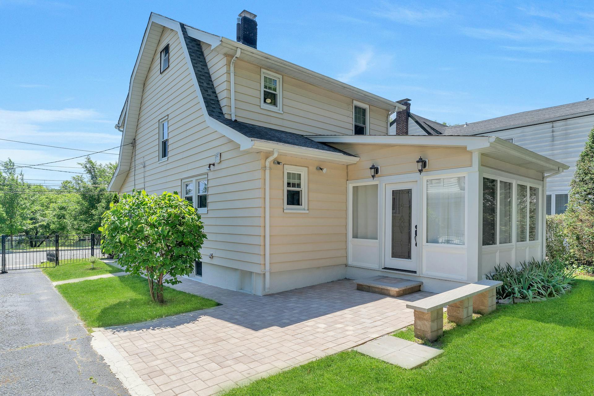 151 East Sheffield Avenue 