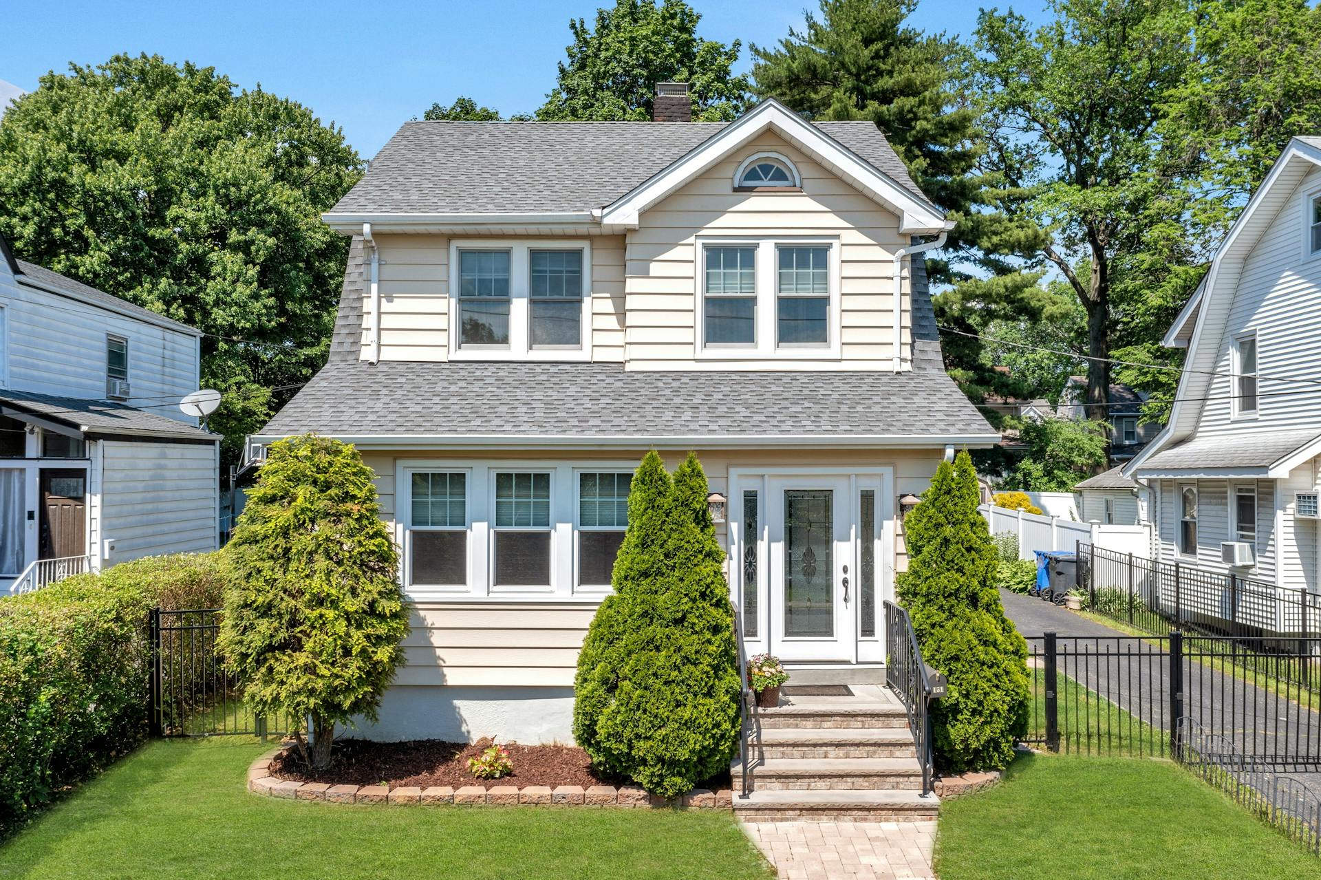 151 East Sheffield Avenue 