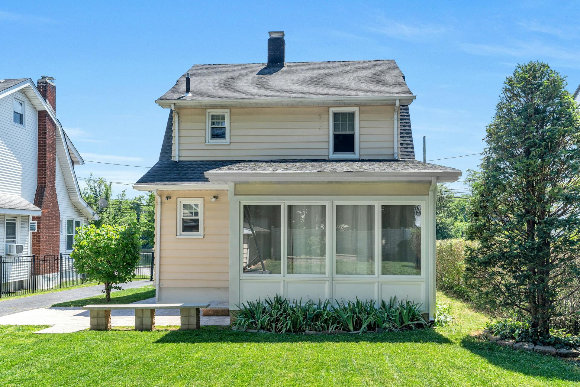 151 East Sheffield Avenue 