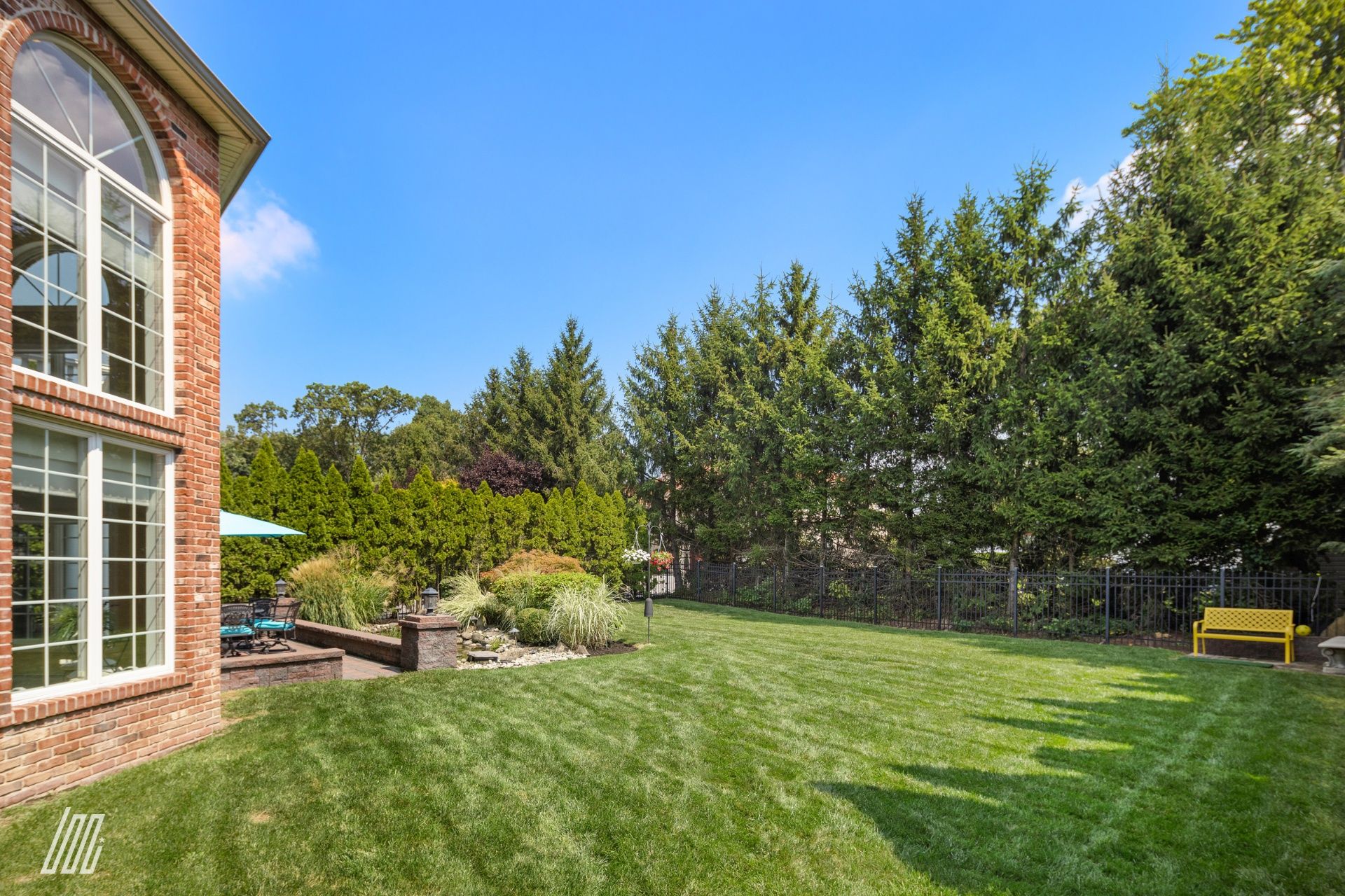 1080 Arcadian Way