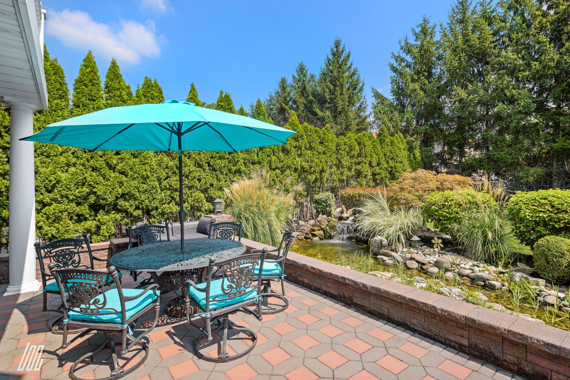 1080 Arcadian Way