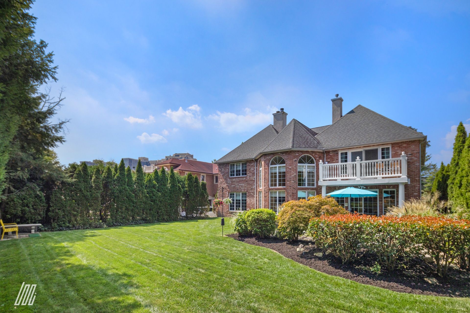 1080 Arcadian Way