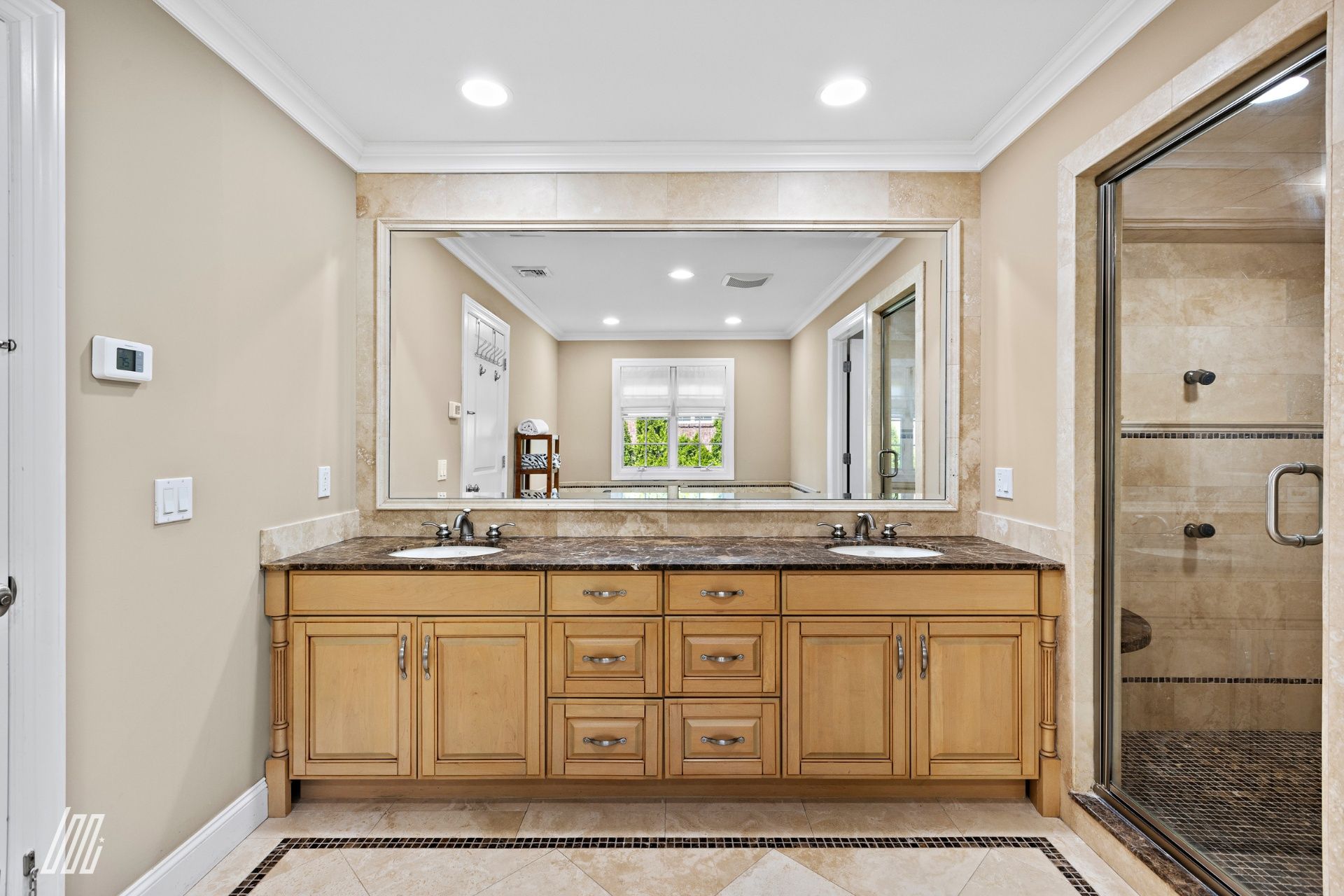 1080 Arcadian Way