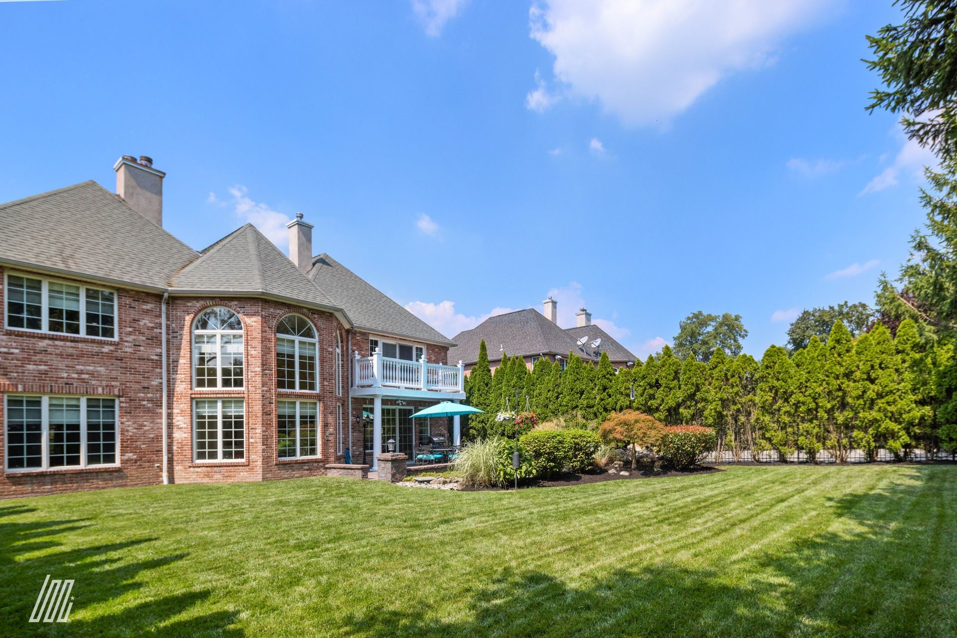 1080 Arcadian Way