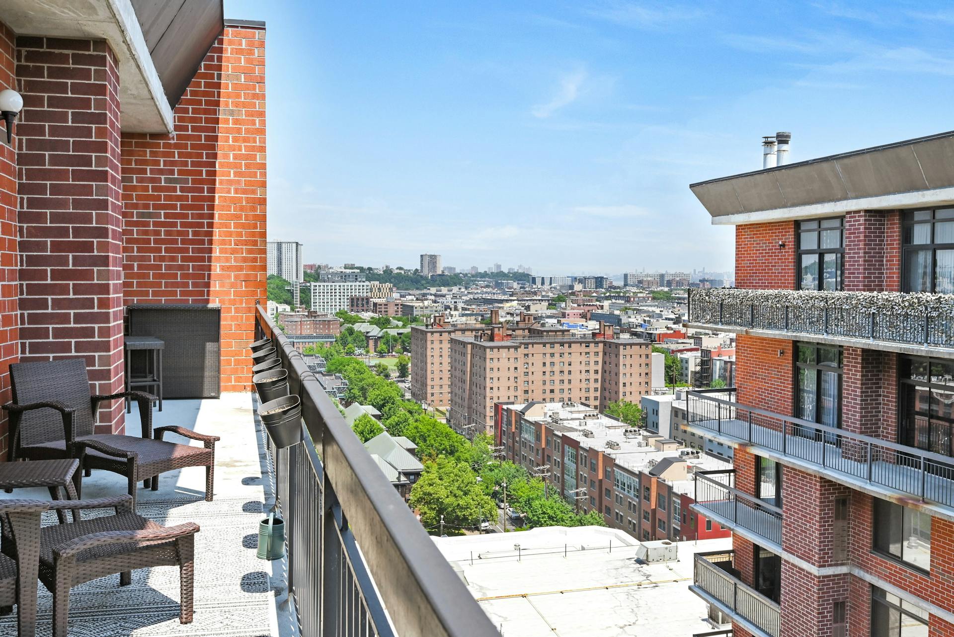 700 1st Street