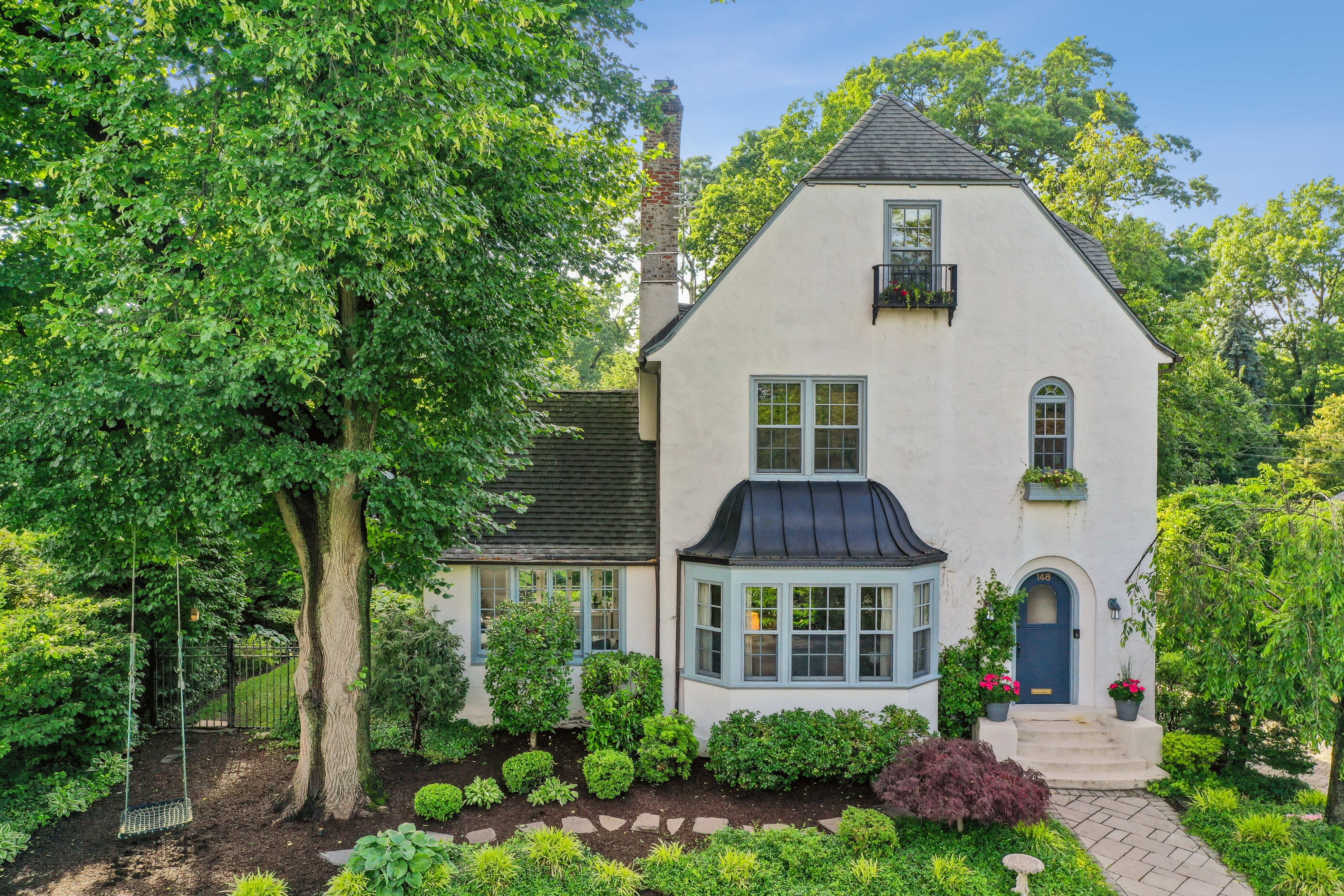 148 Christopher Street 