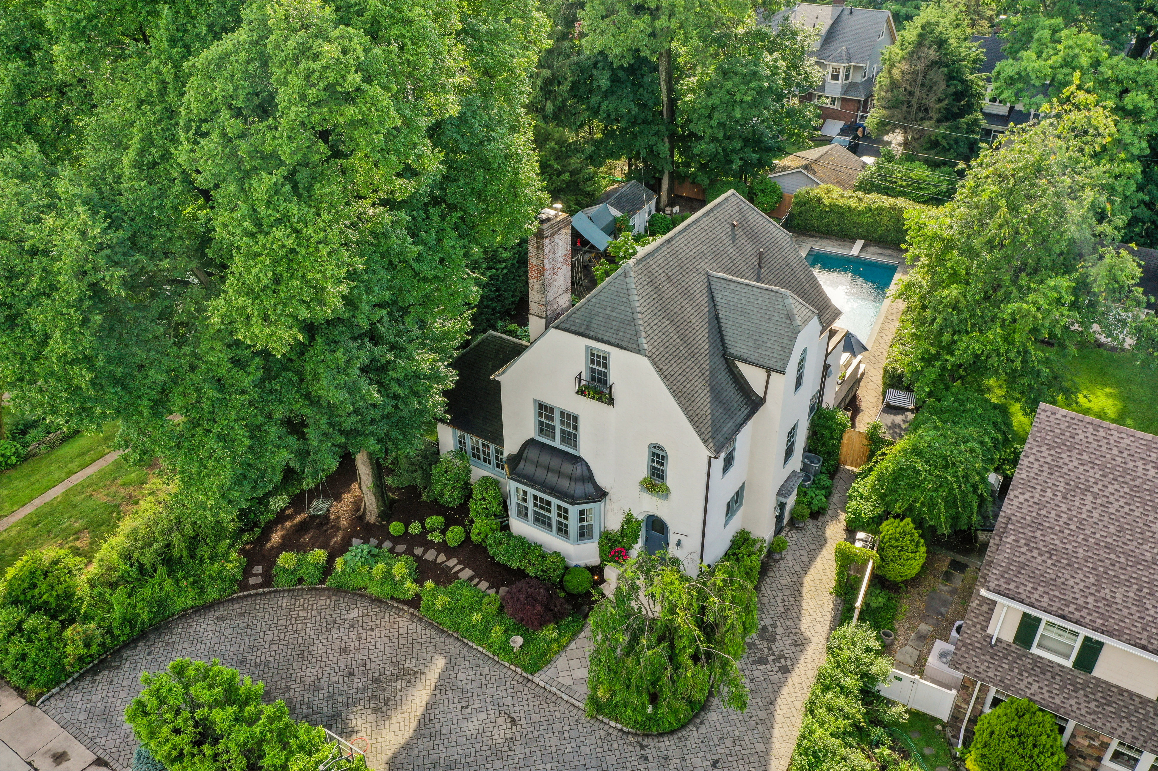 148 Christopher Street 