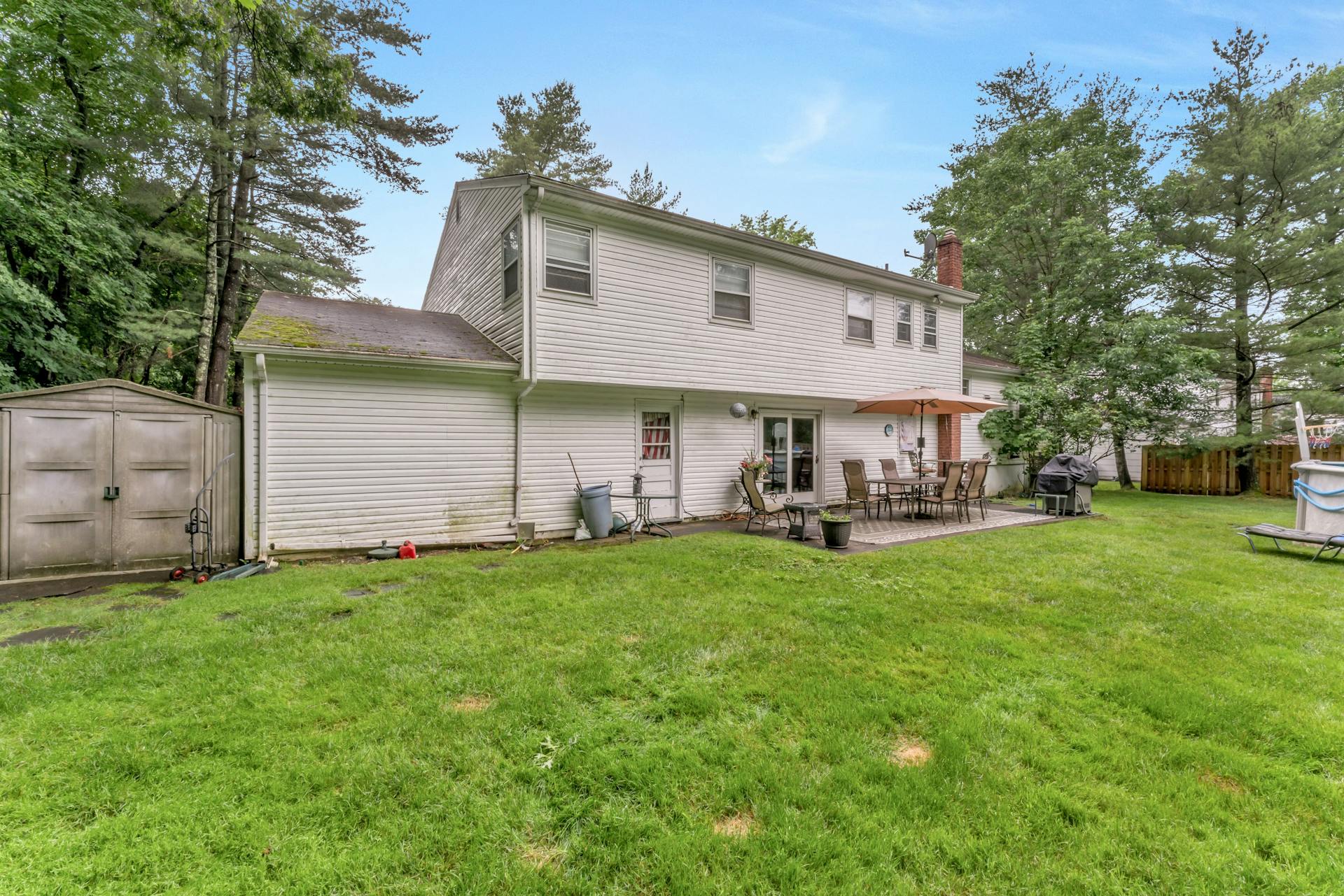 82 West Oakwood Avenue
