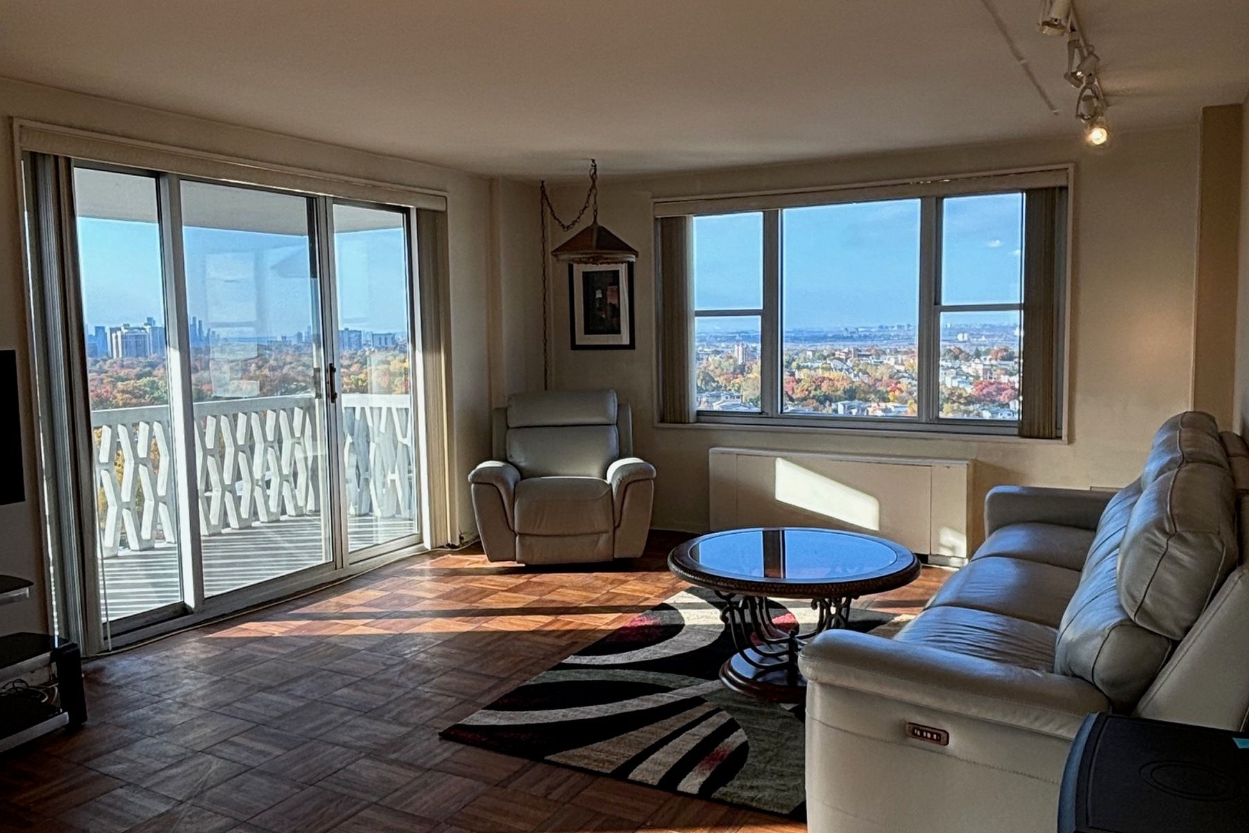 2000 Linwood Avenue Unit# 21W