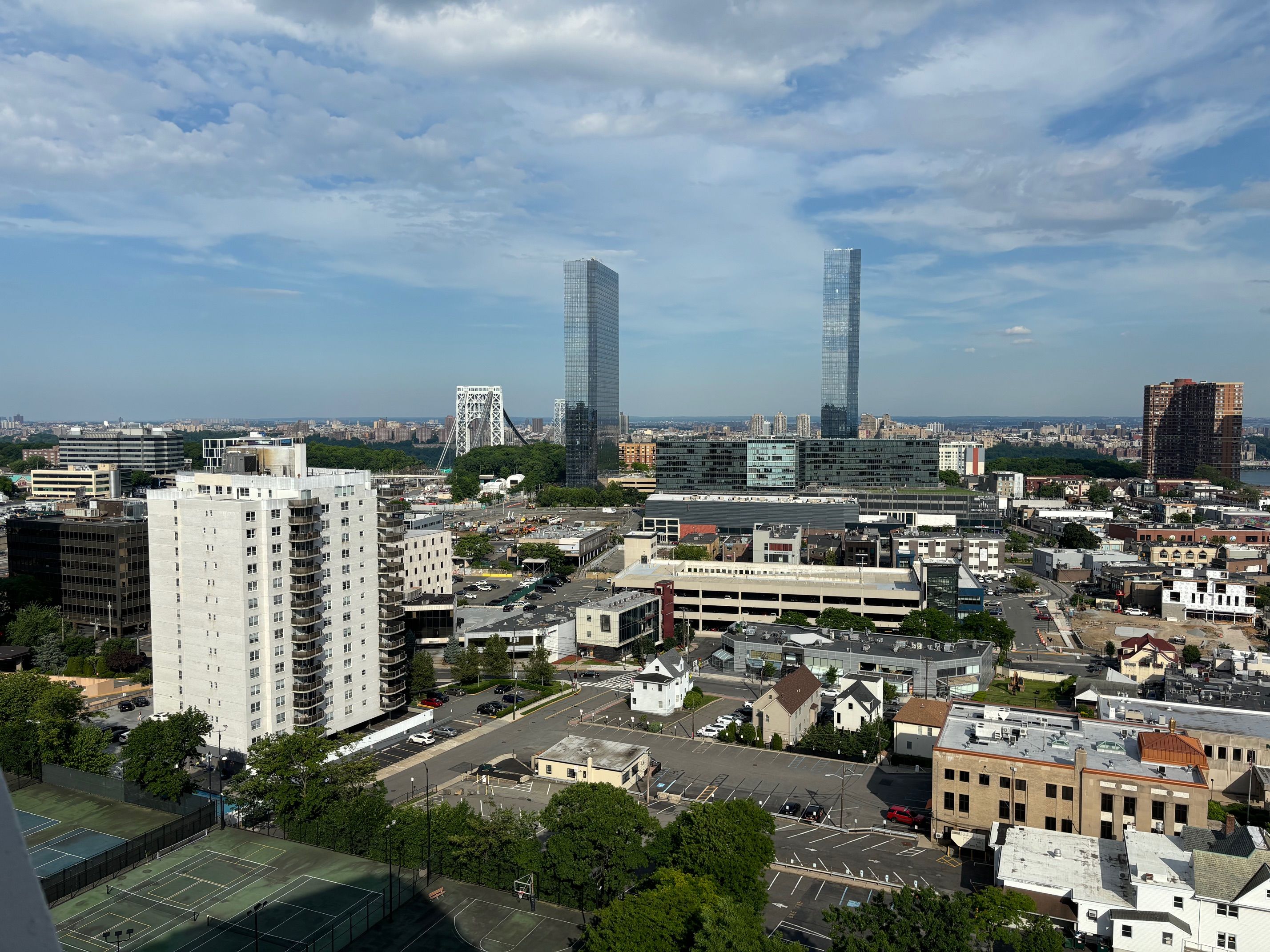 2000 Linwood Avenue Unit# 21W