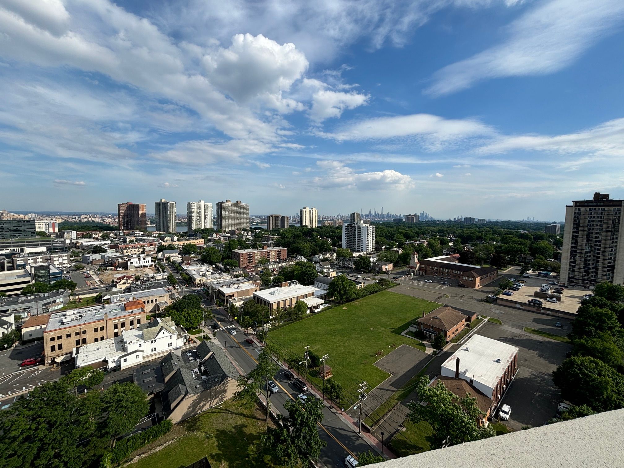 2000 Linwood Avenue Unit# 21W