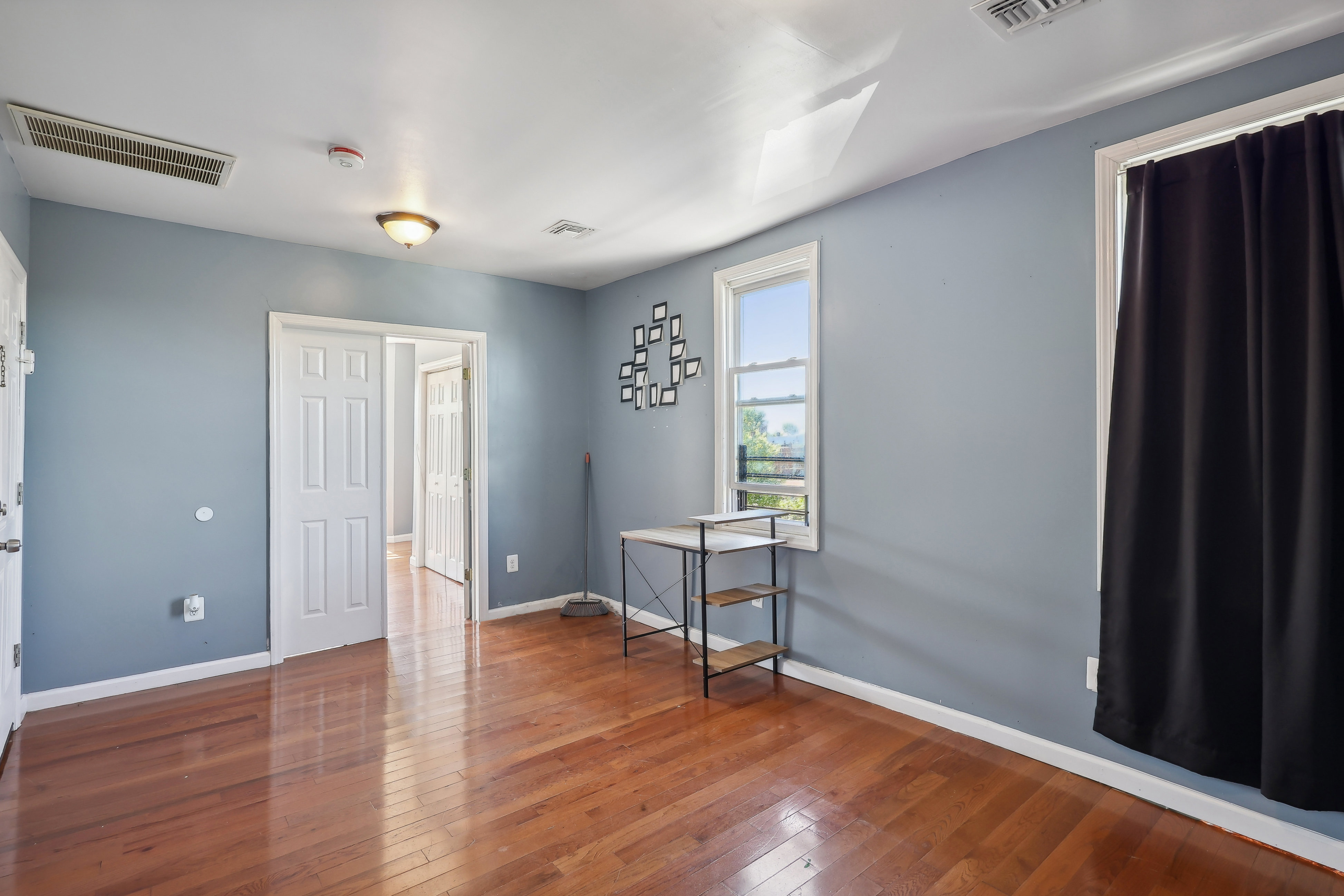423 South 10th Street 