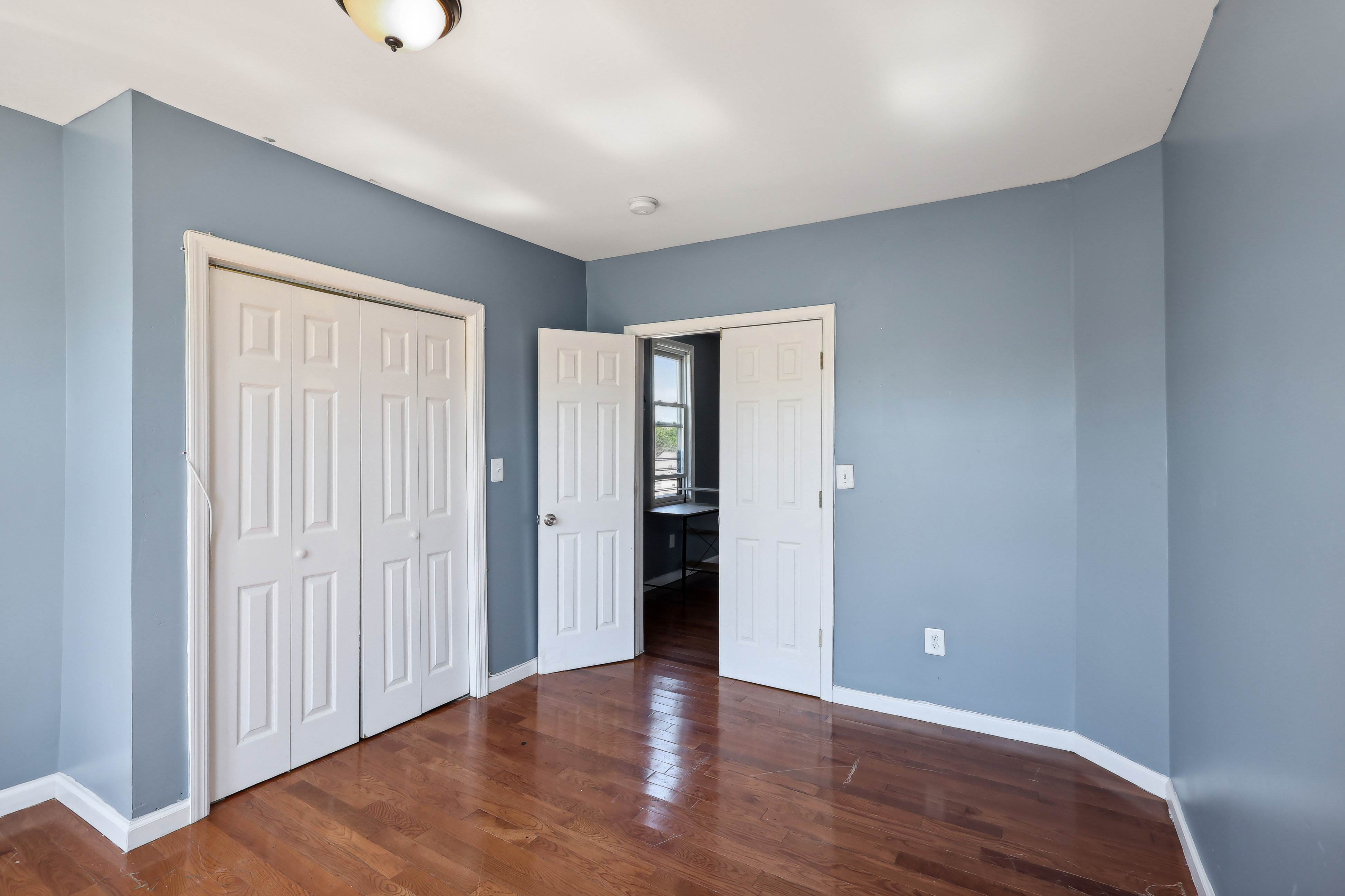 423 South 10th Street 