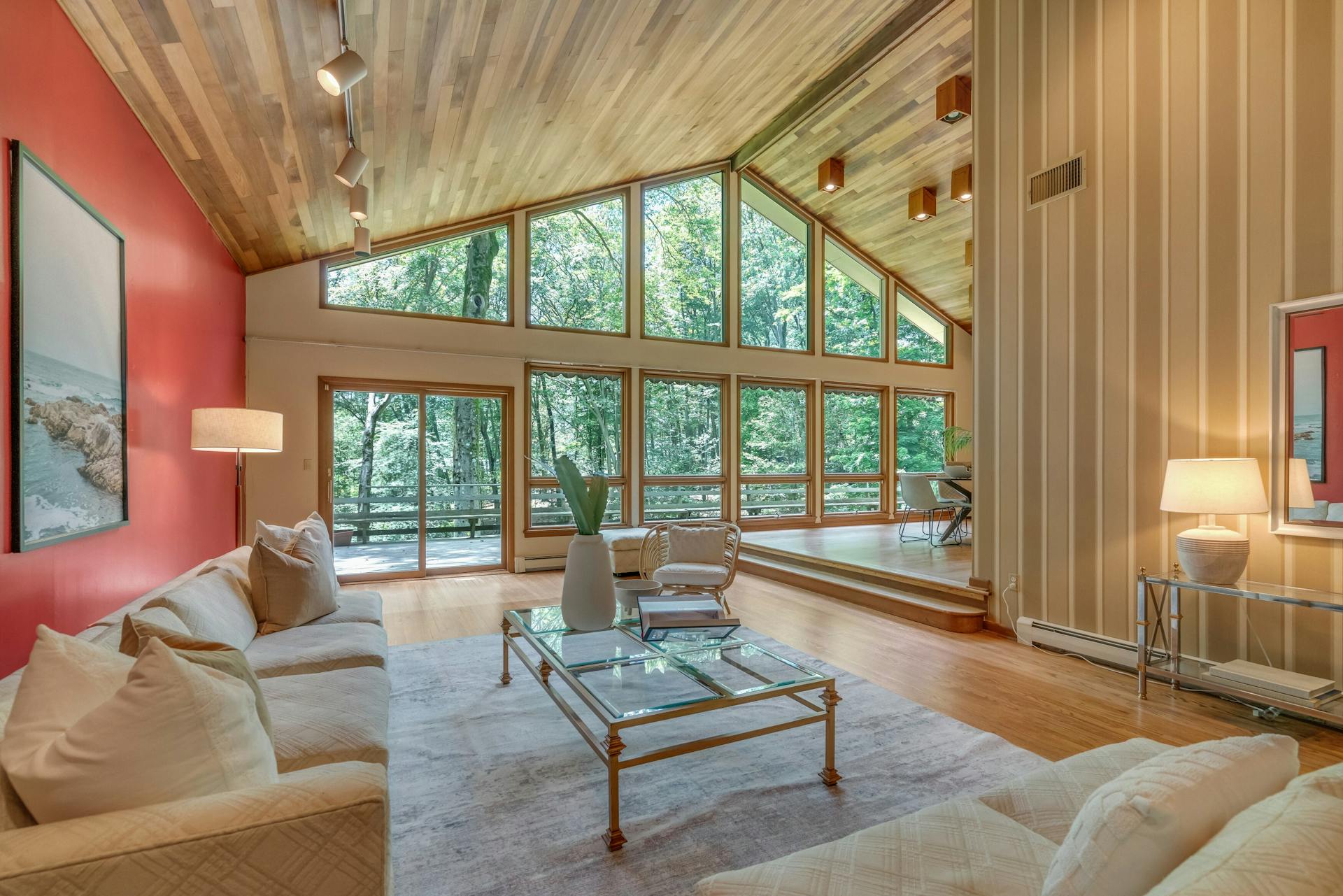 16 Rock Ledge Road 