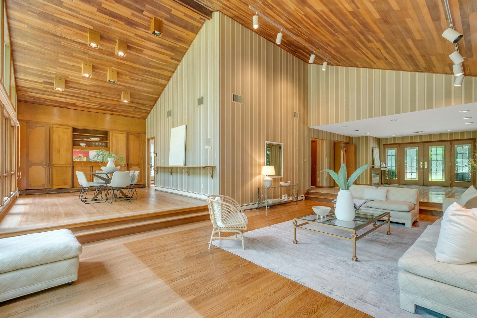 16 Rock Ledge Road 