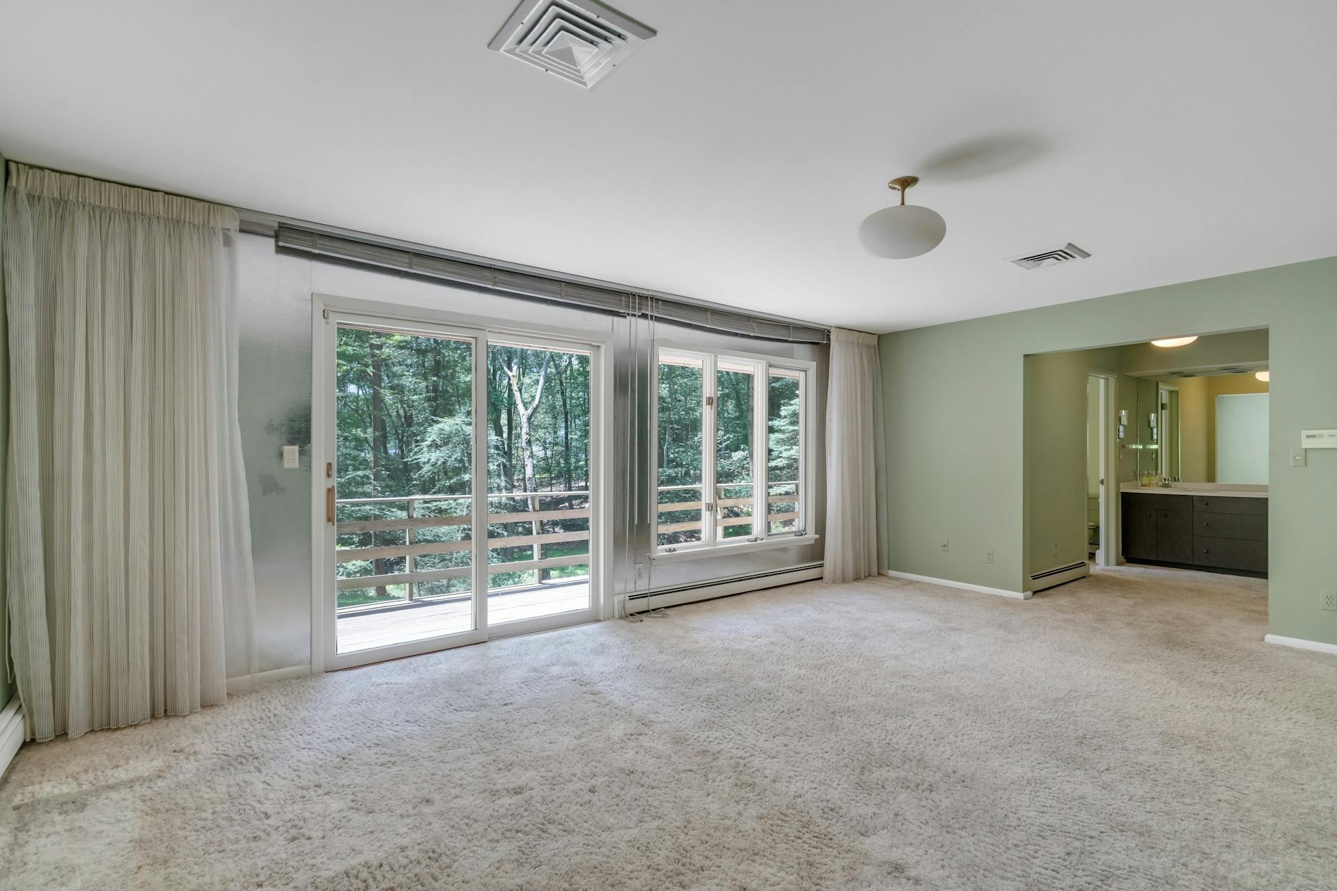 16 Rock Ledge Road 