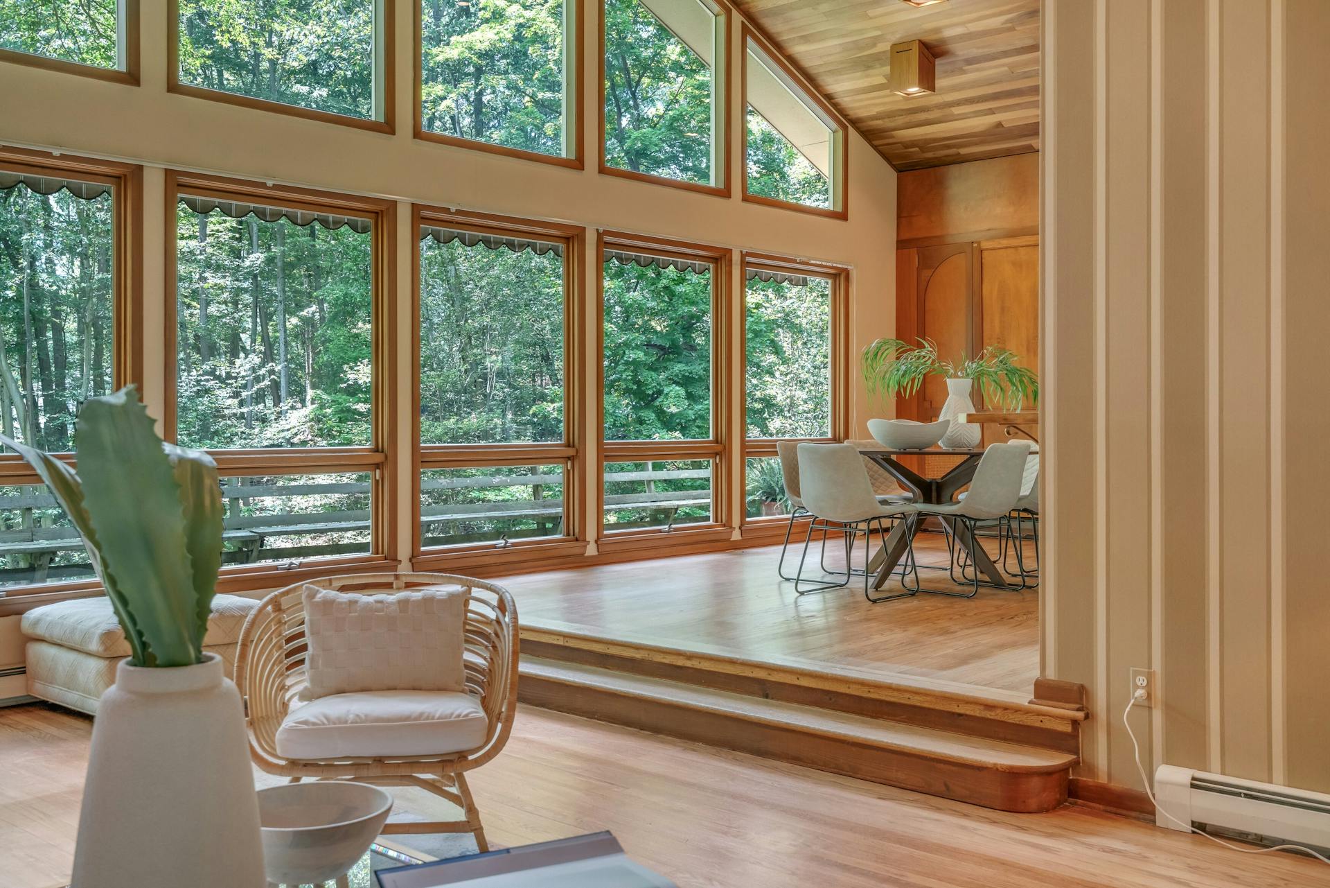 16 Rock Ledge Road 