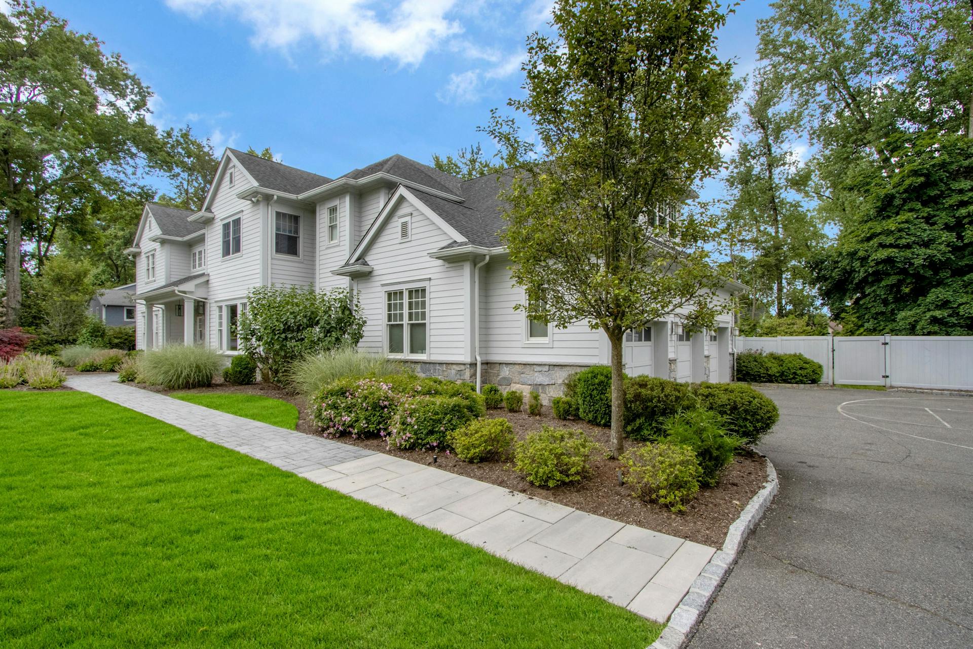 32 Pine Hill Road