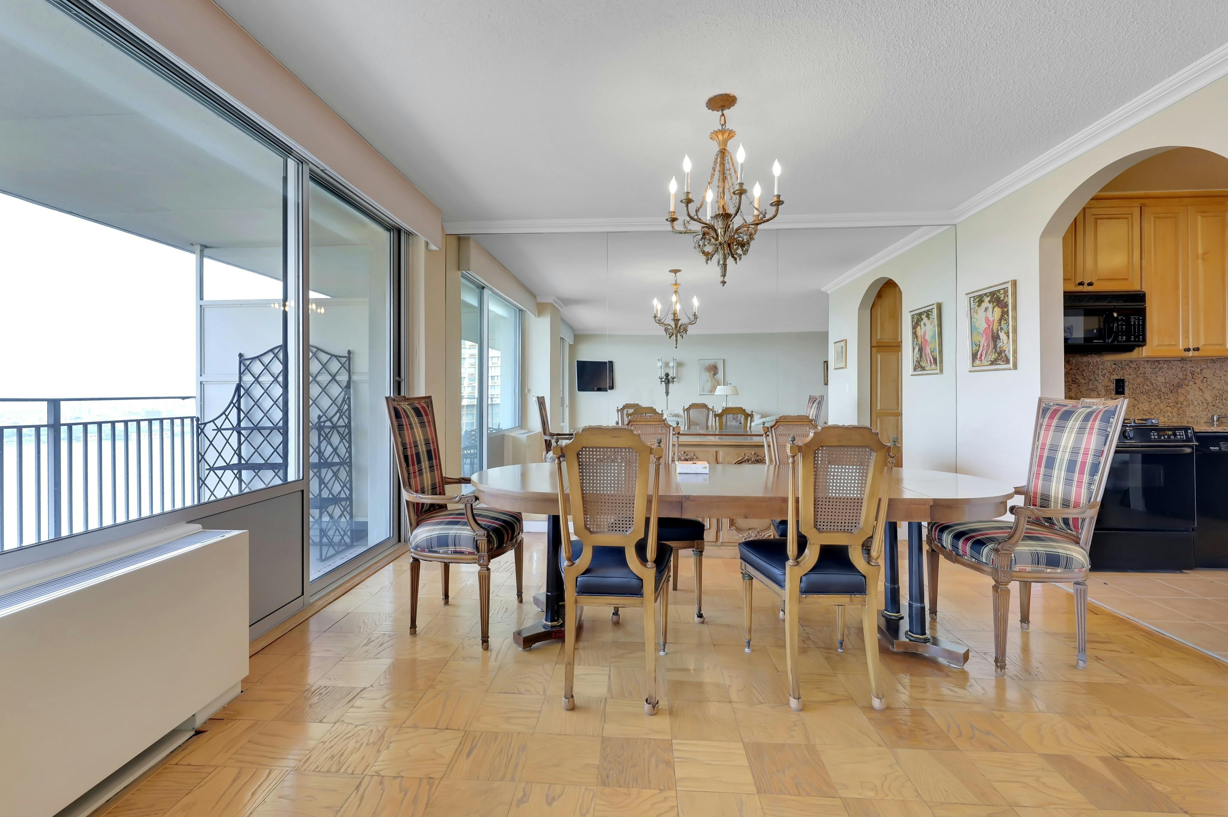 1530 Palisade Avenue Unit# 20H