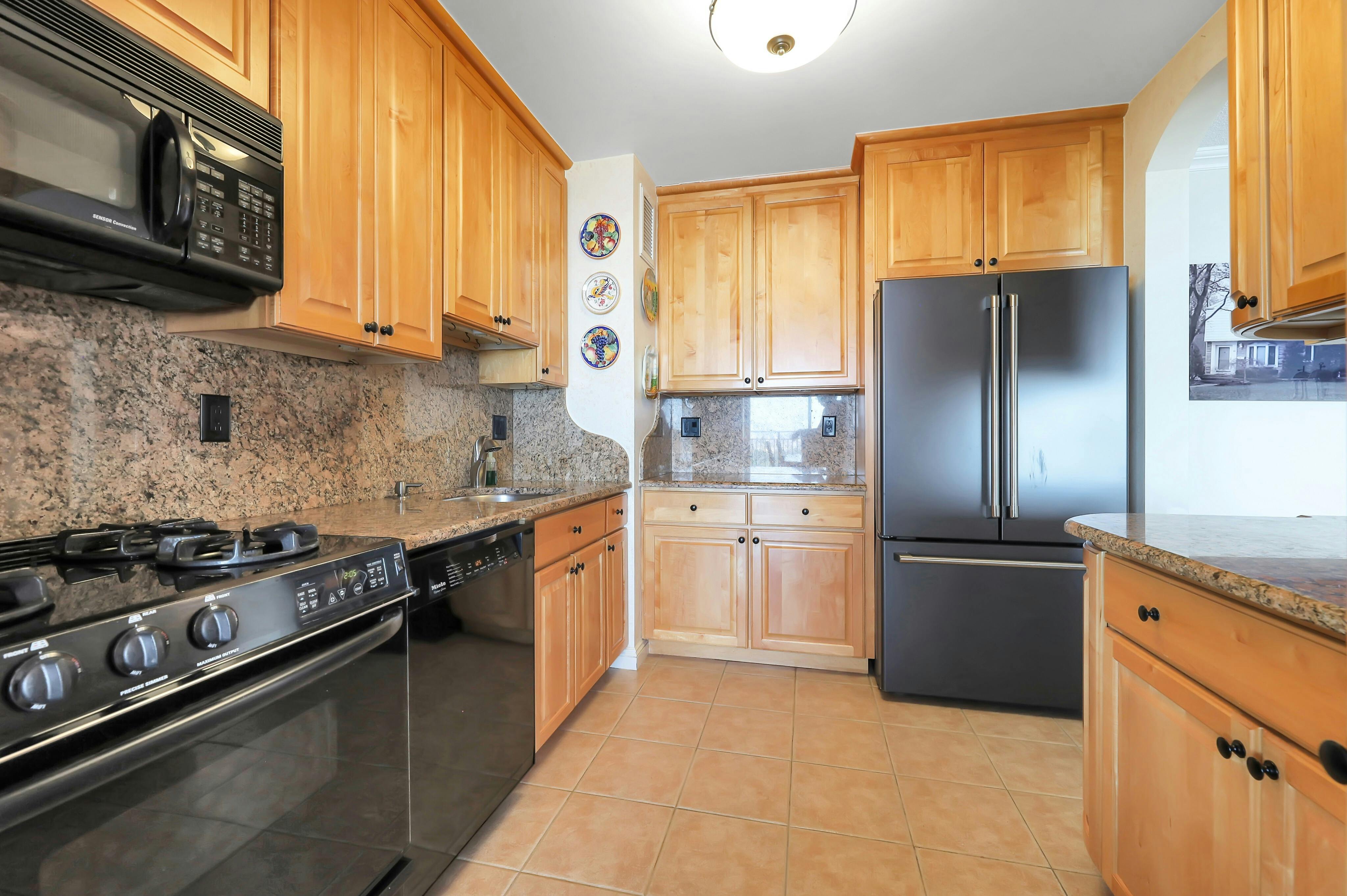 1530 Palisade Avenue Unit# 20H