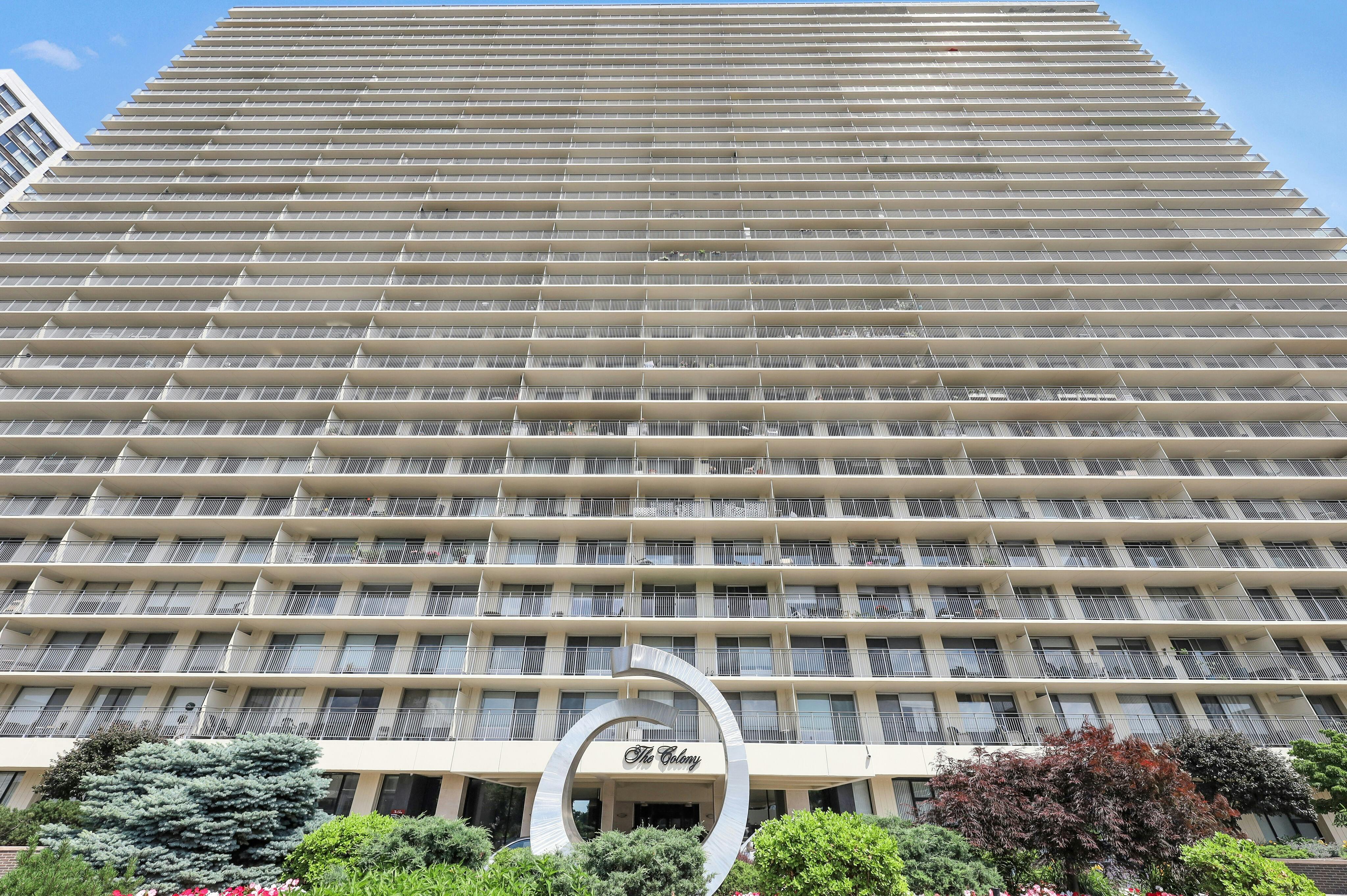 1530 Palisade Avenue Unit# 20H