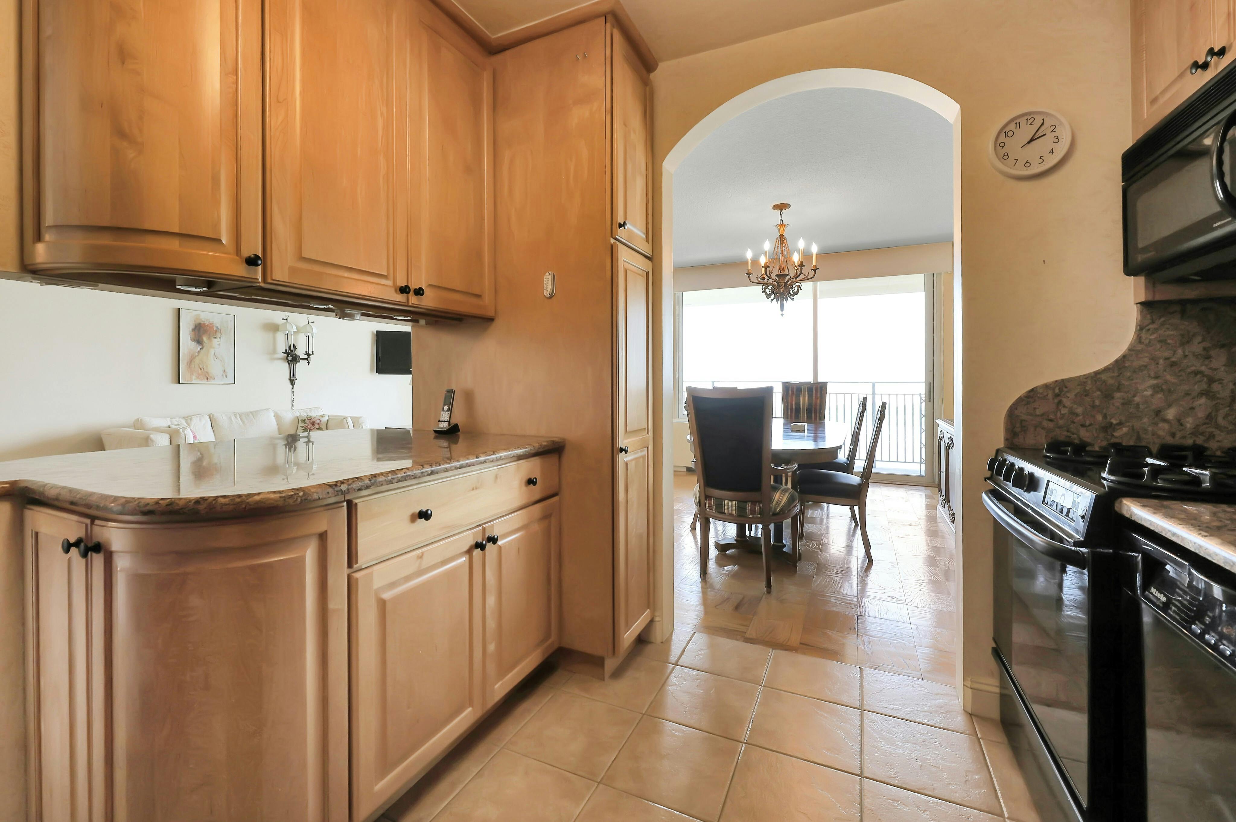 1530 Palisade Avenue Unit# 20H