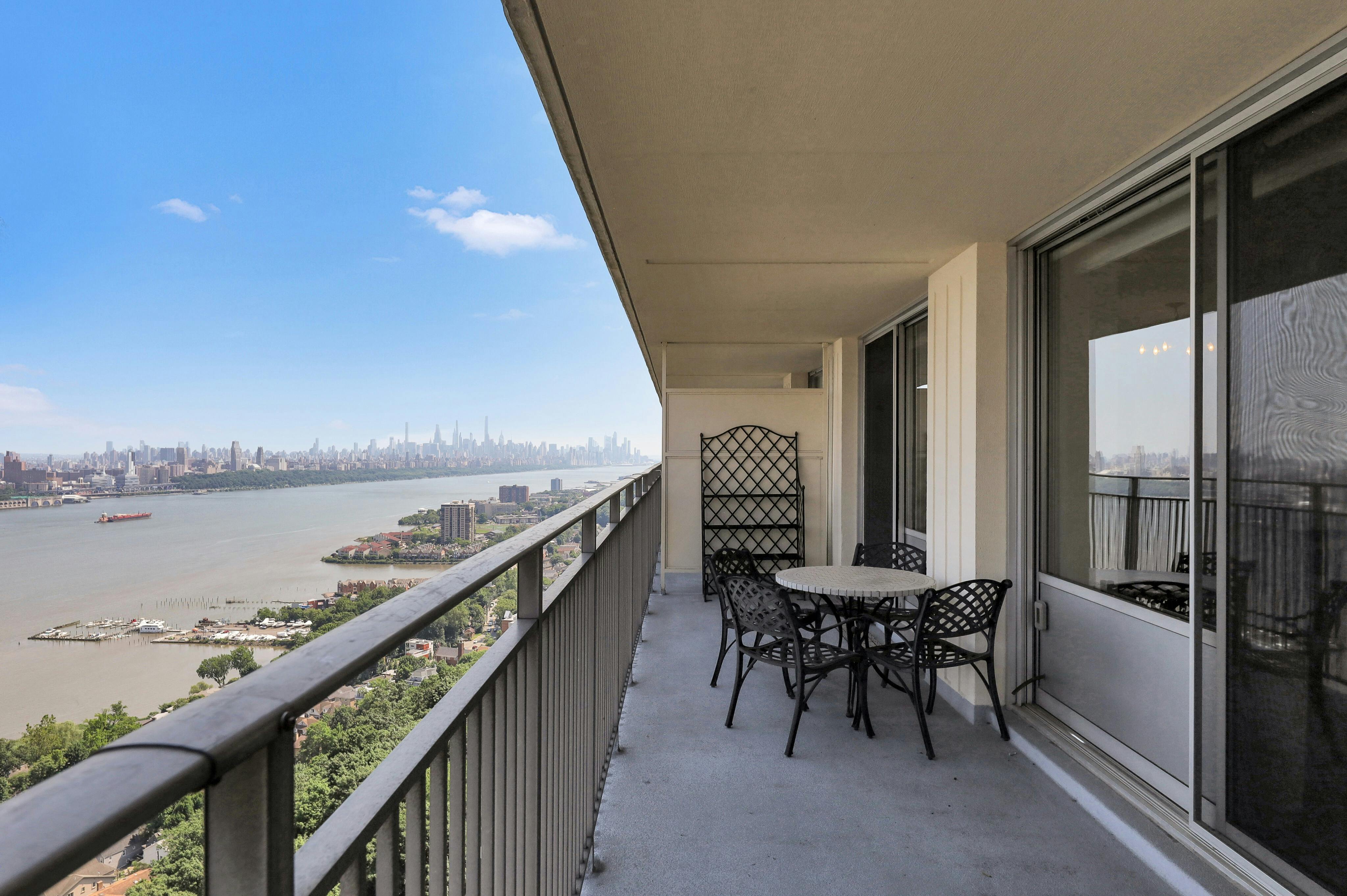 1530 Palisade Avenue Unit# 20H
