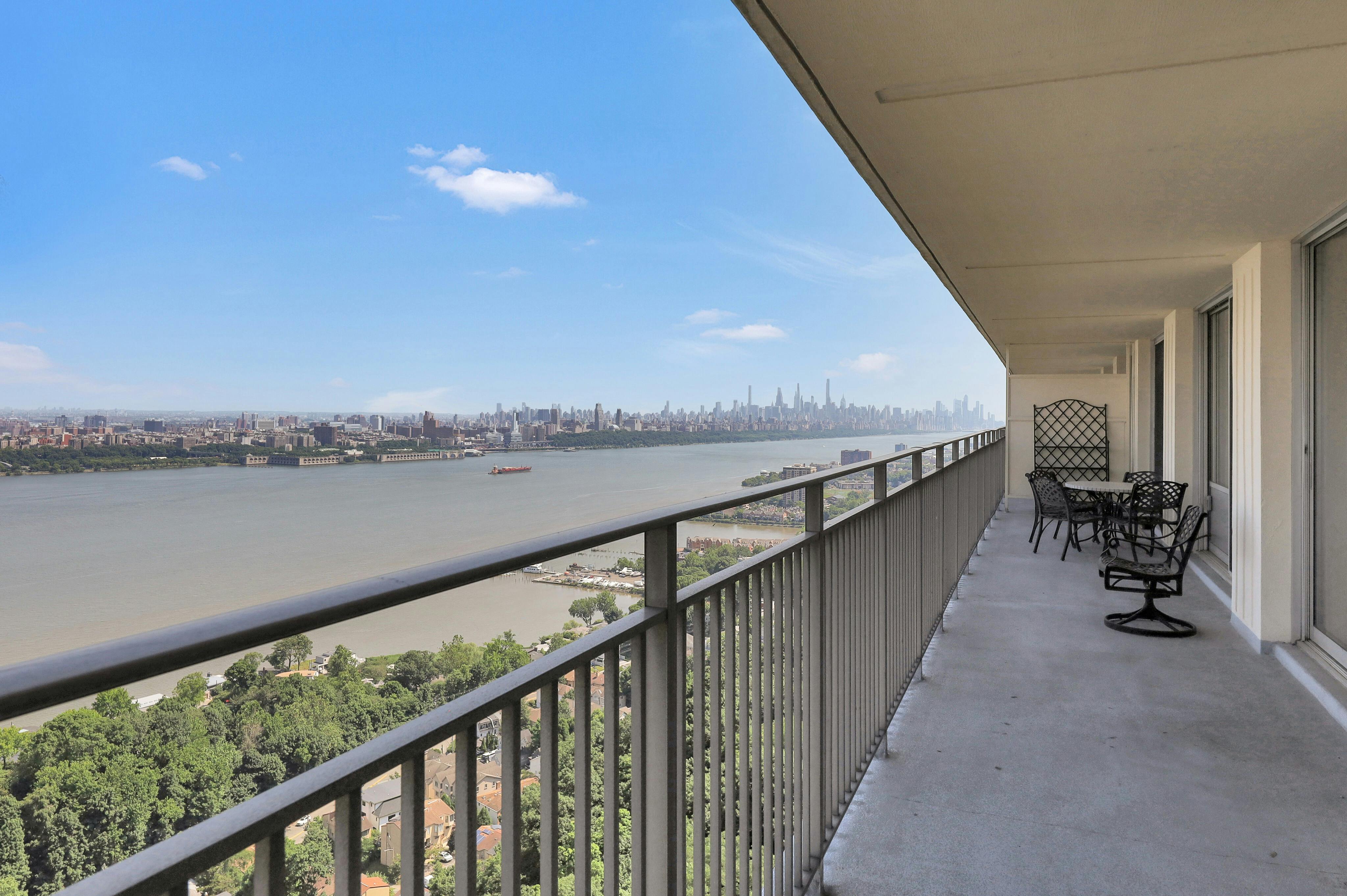 1530 Palisade Avenue Unit# 20H