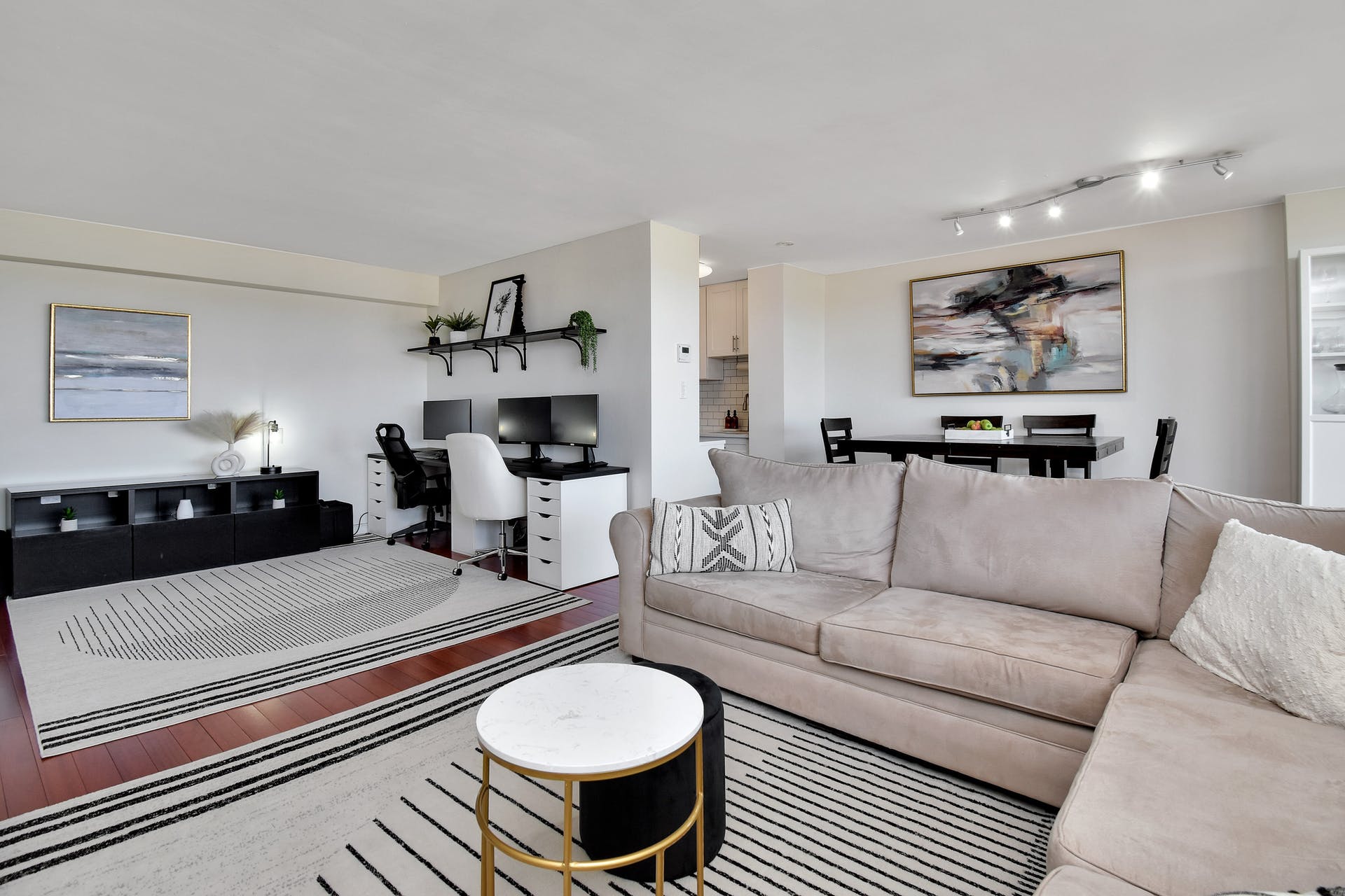 6050 Boulevard East Unit# 8F