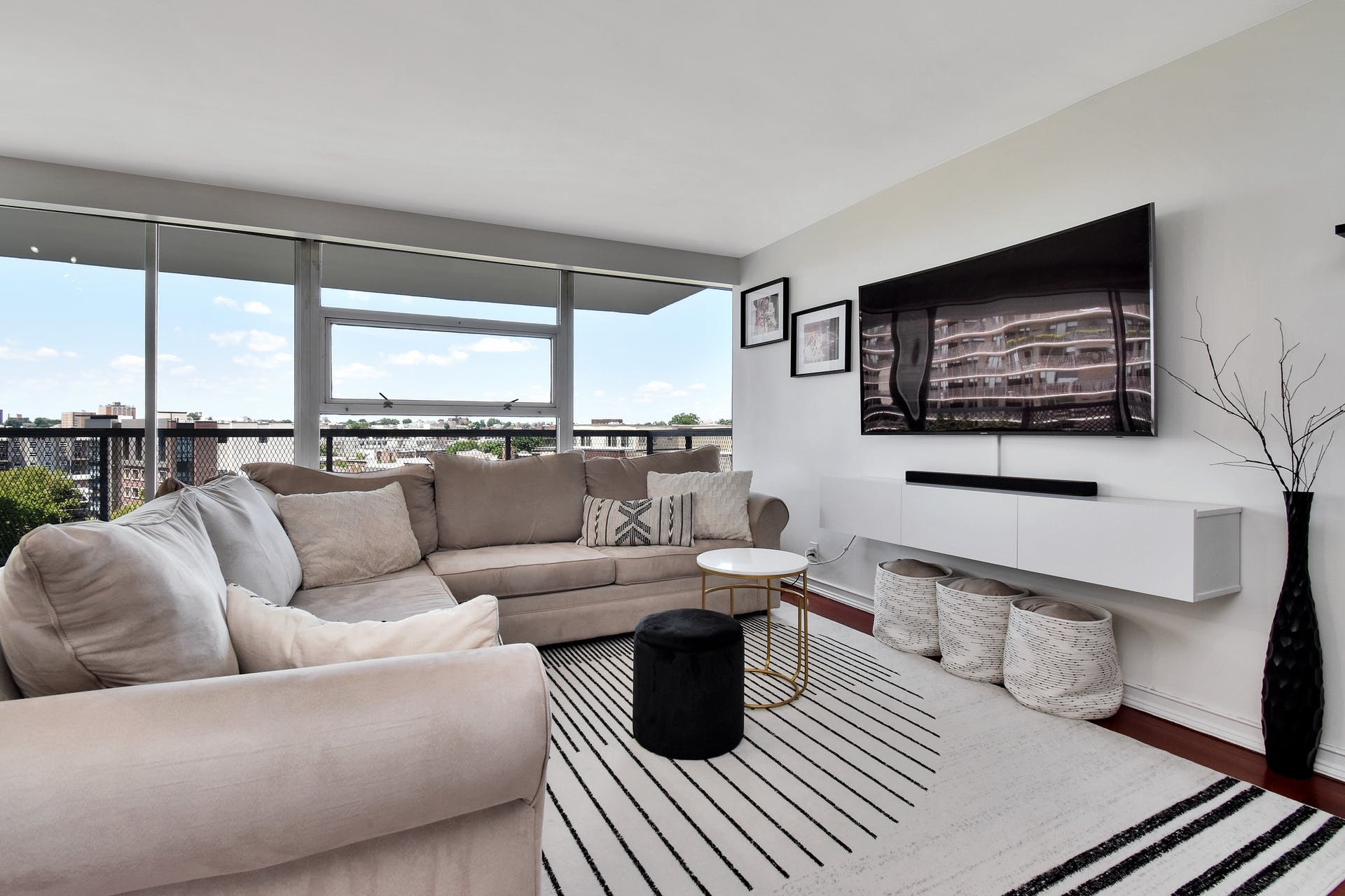 6050 Boulevard East Unit# 8F