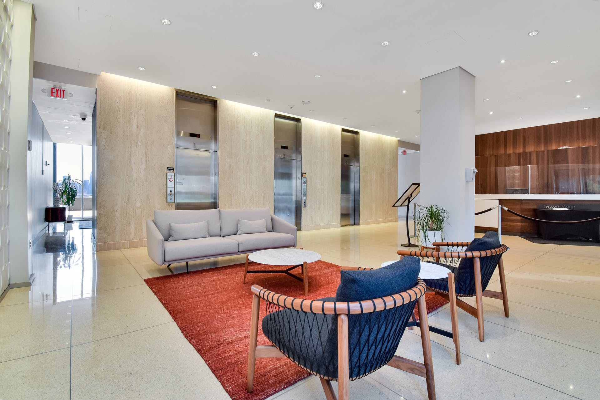 6050 Boulevard East Unit# 8F