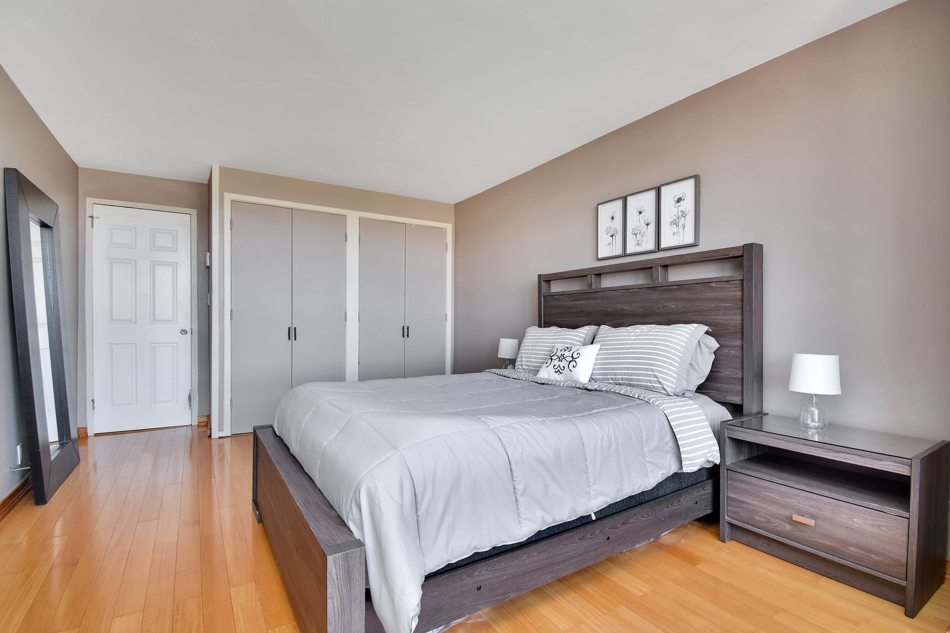 6050 Boulevard East Unit# 8F