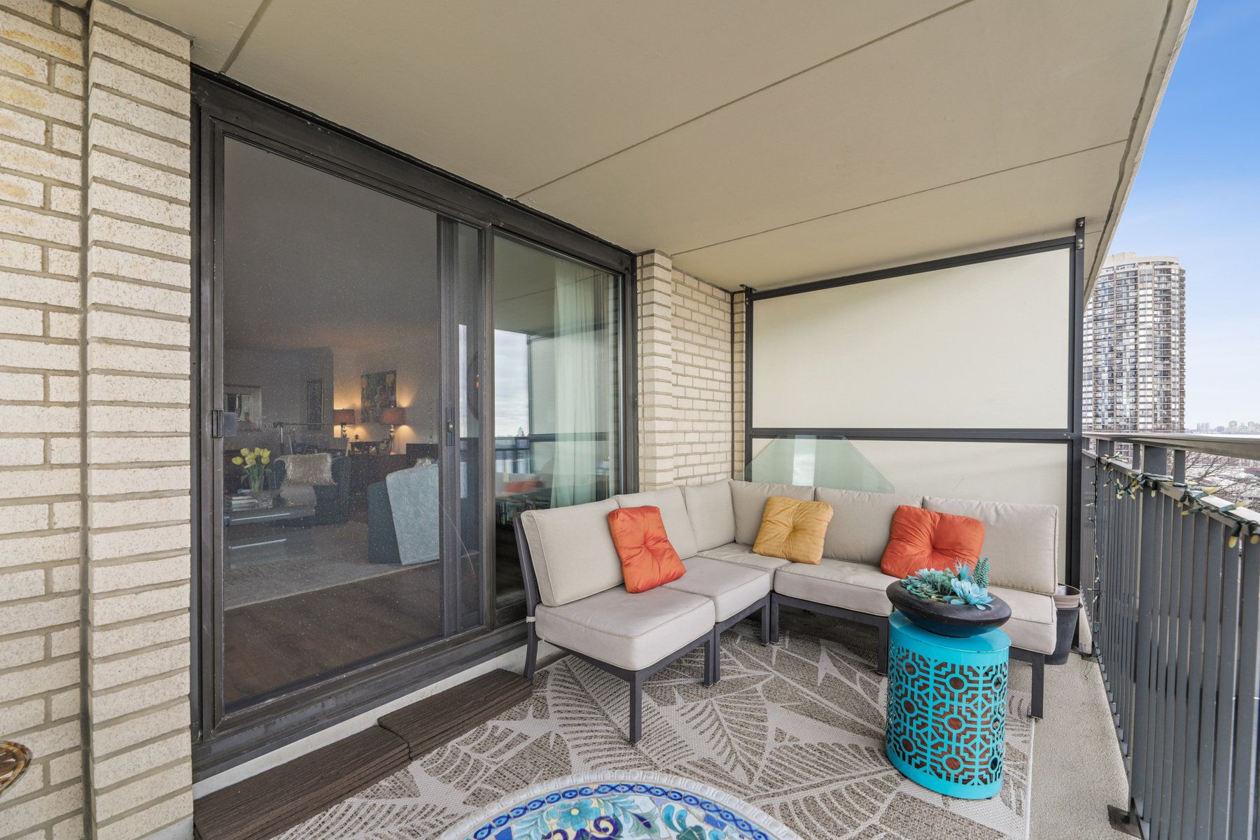 7855 Boulevard East Unit# 6D