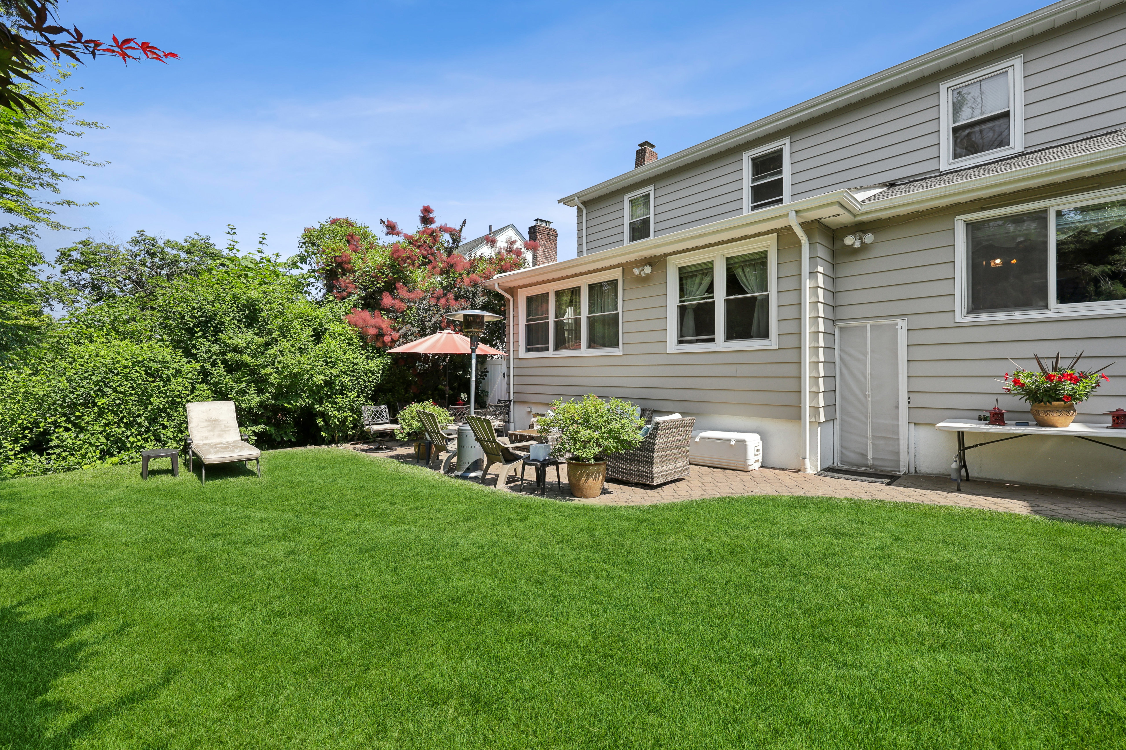 312 Frances Street 