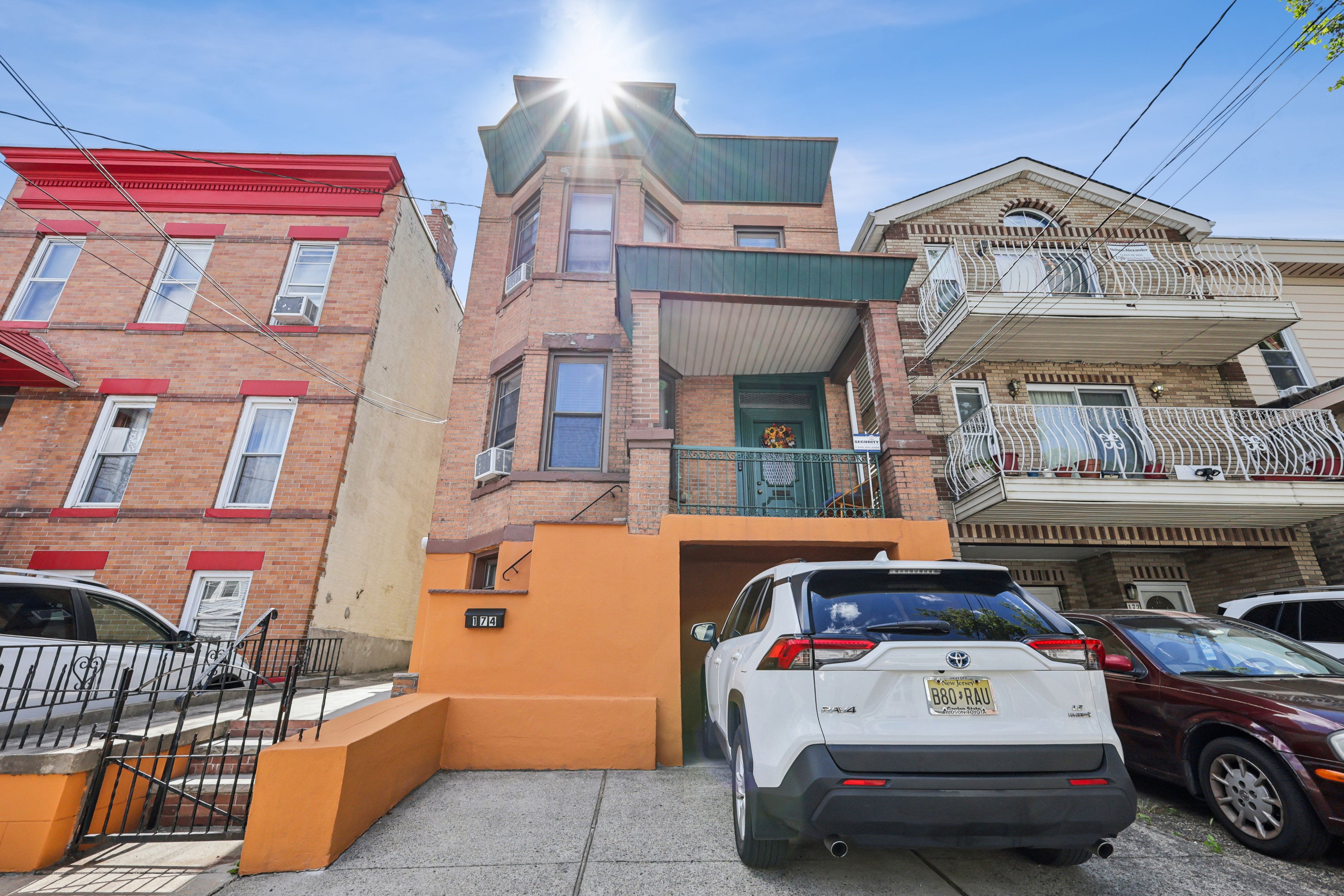 174 Columbia Avenue 