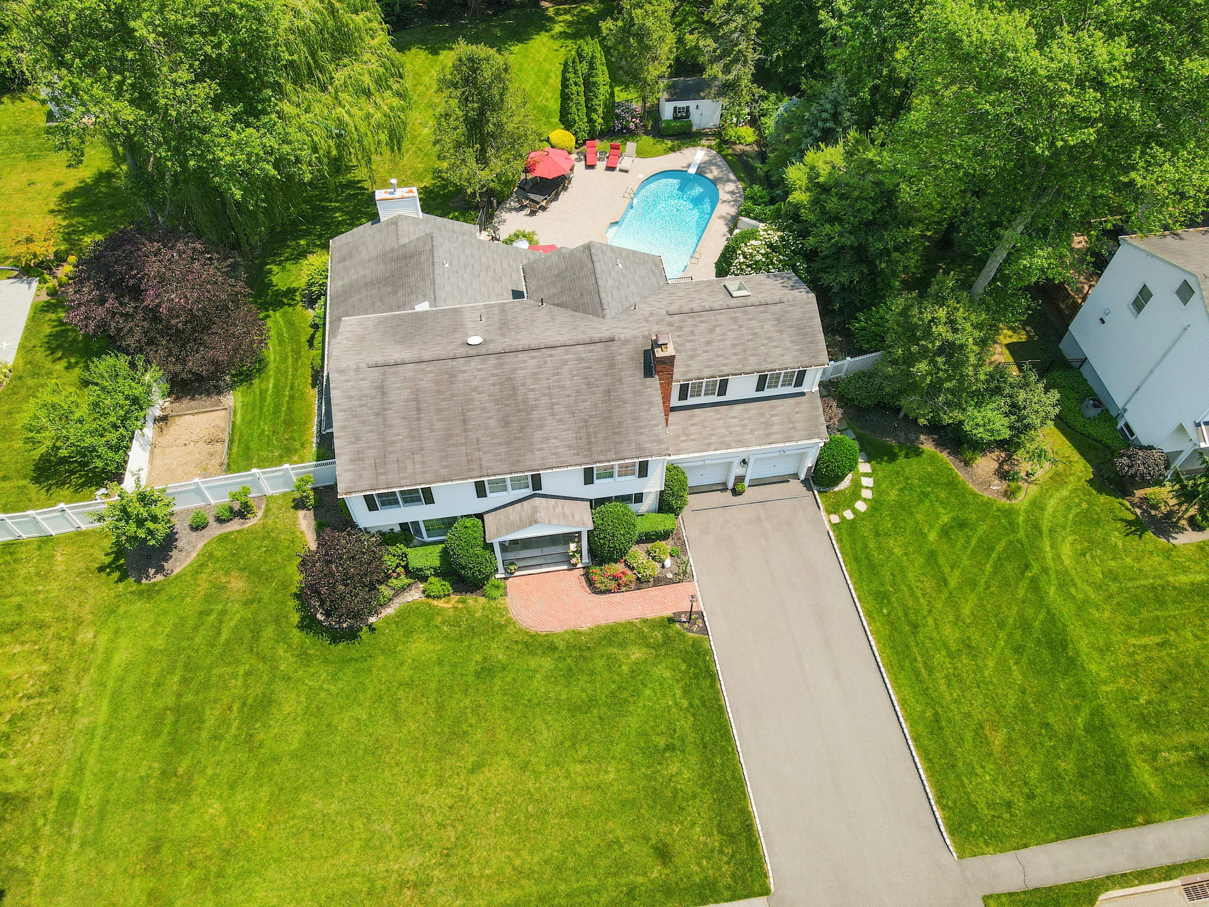 54 Van Blarcom Lane 
