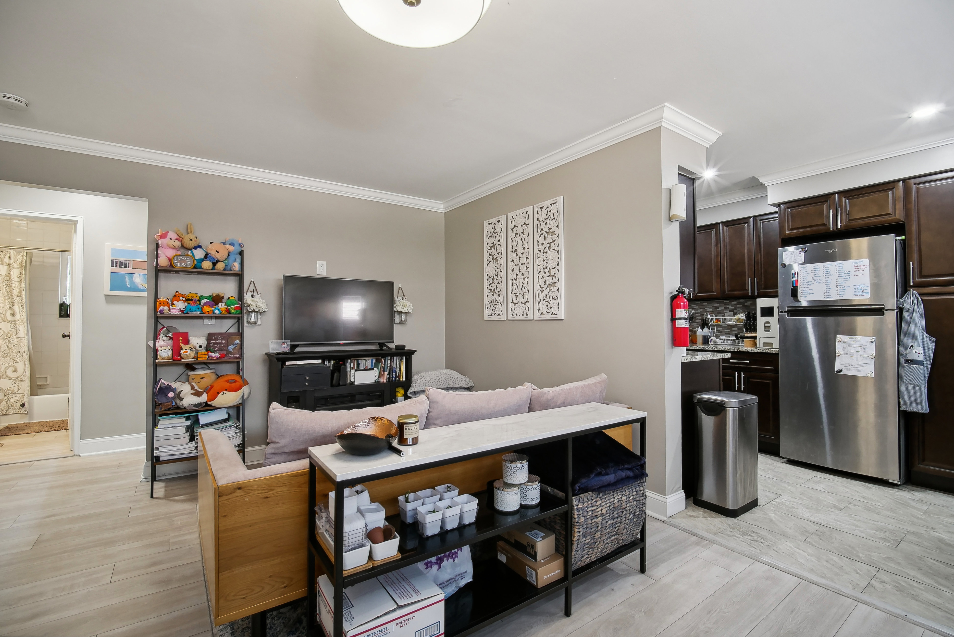 89-93 Teaneck Road B13 