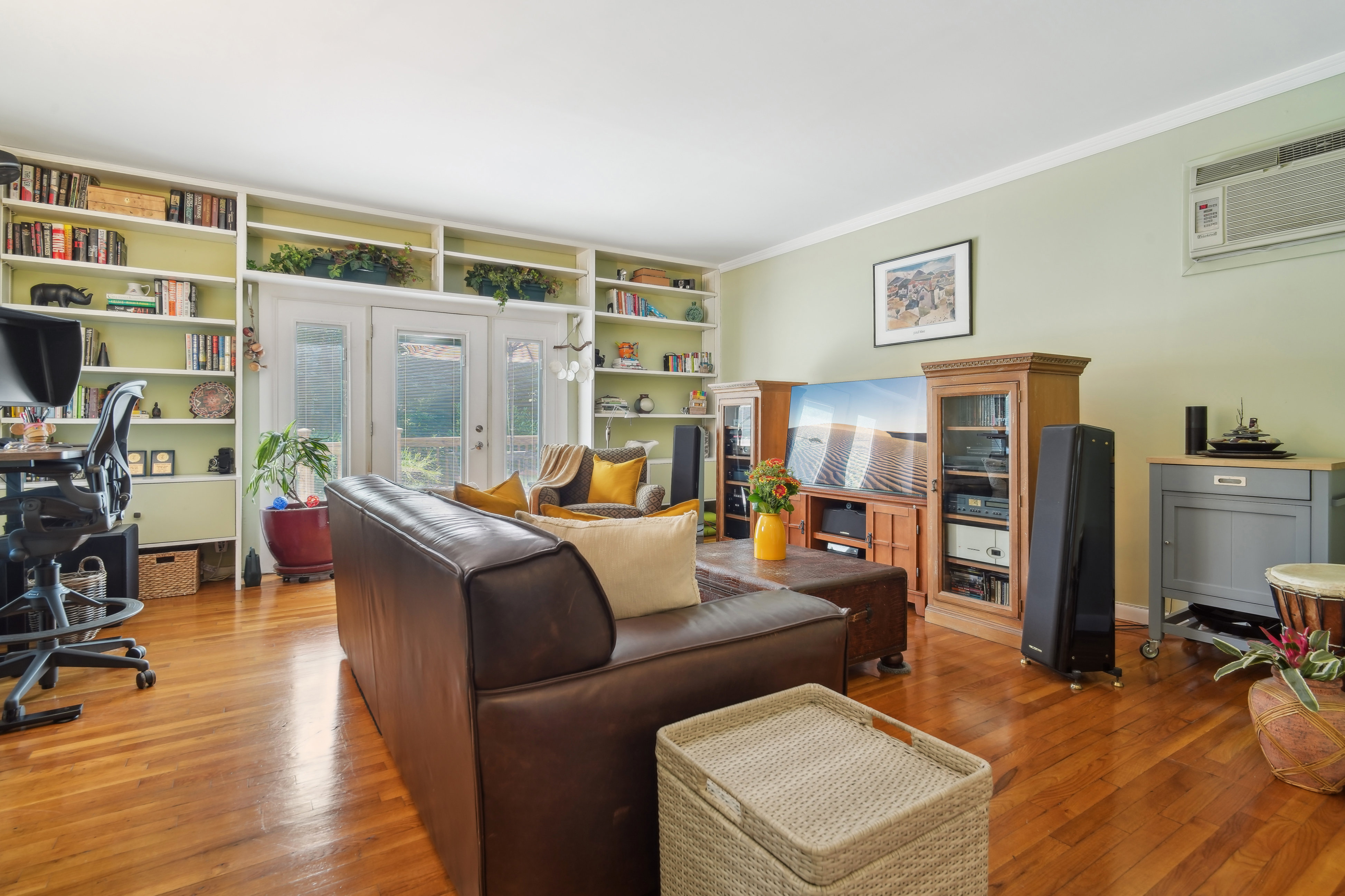 258 Churchill Road 