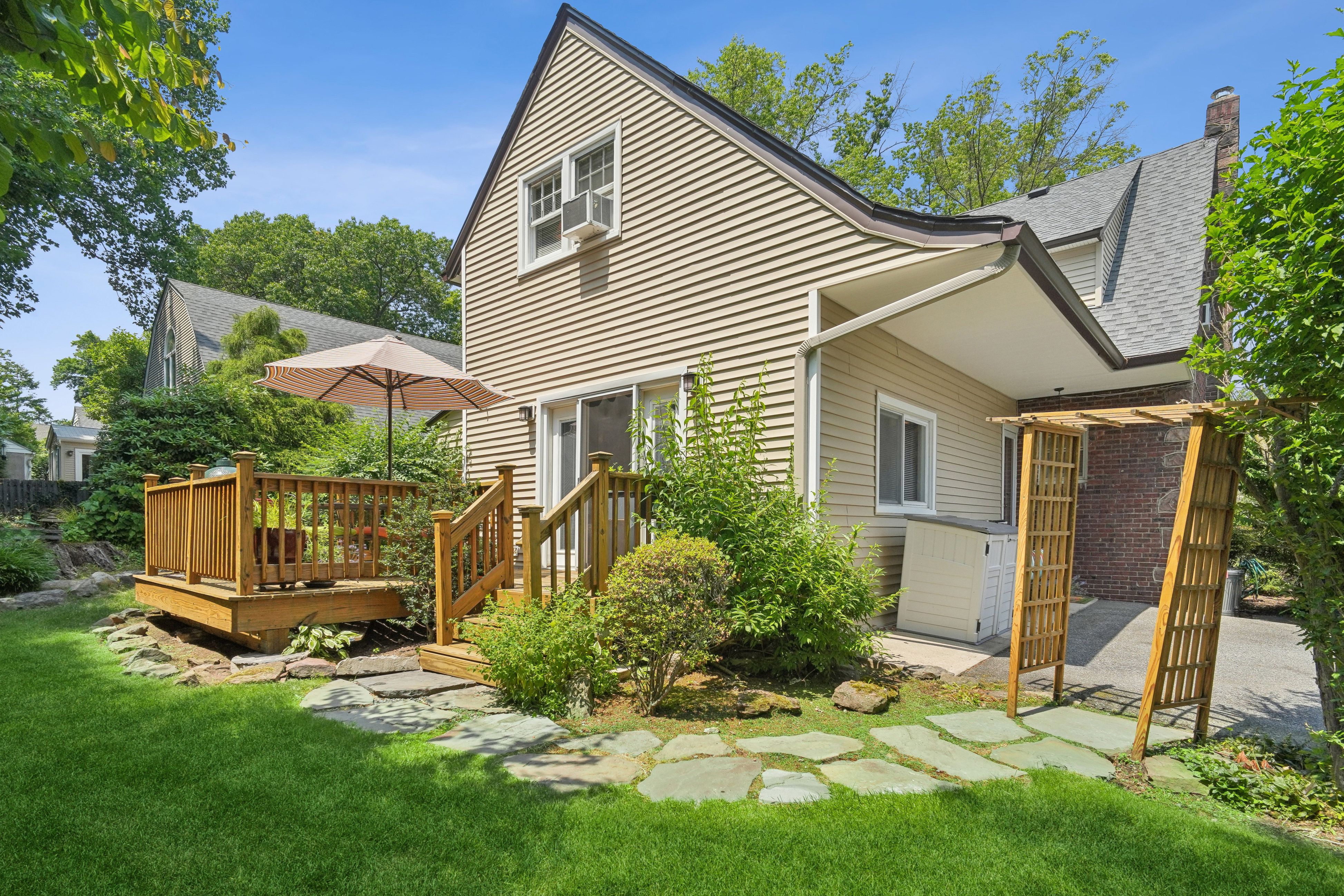 258 Churchill Road 