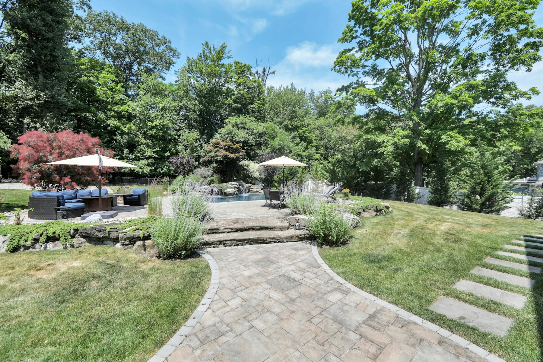 122 Cherokee Lane 