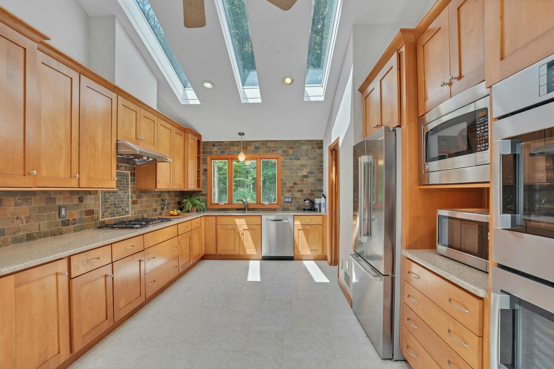 5 Charlotte Court 