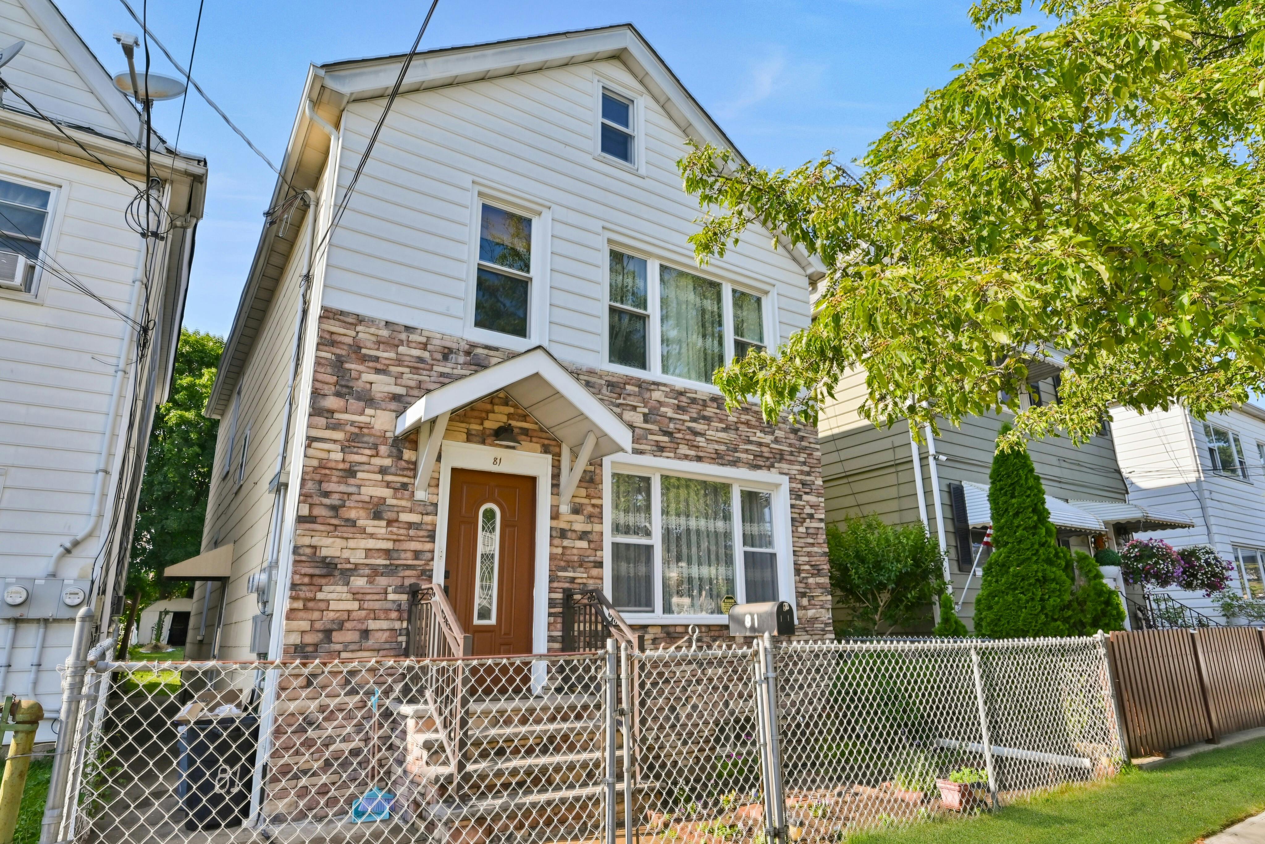 81 Division Avenue 